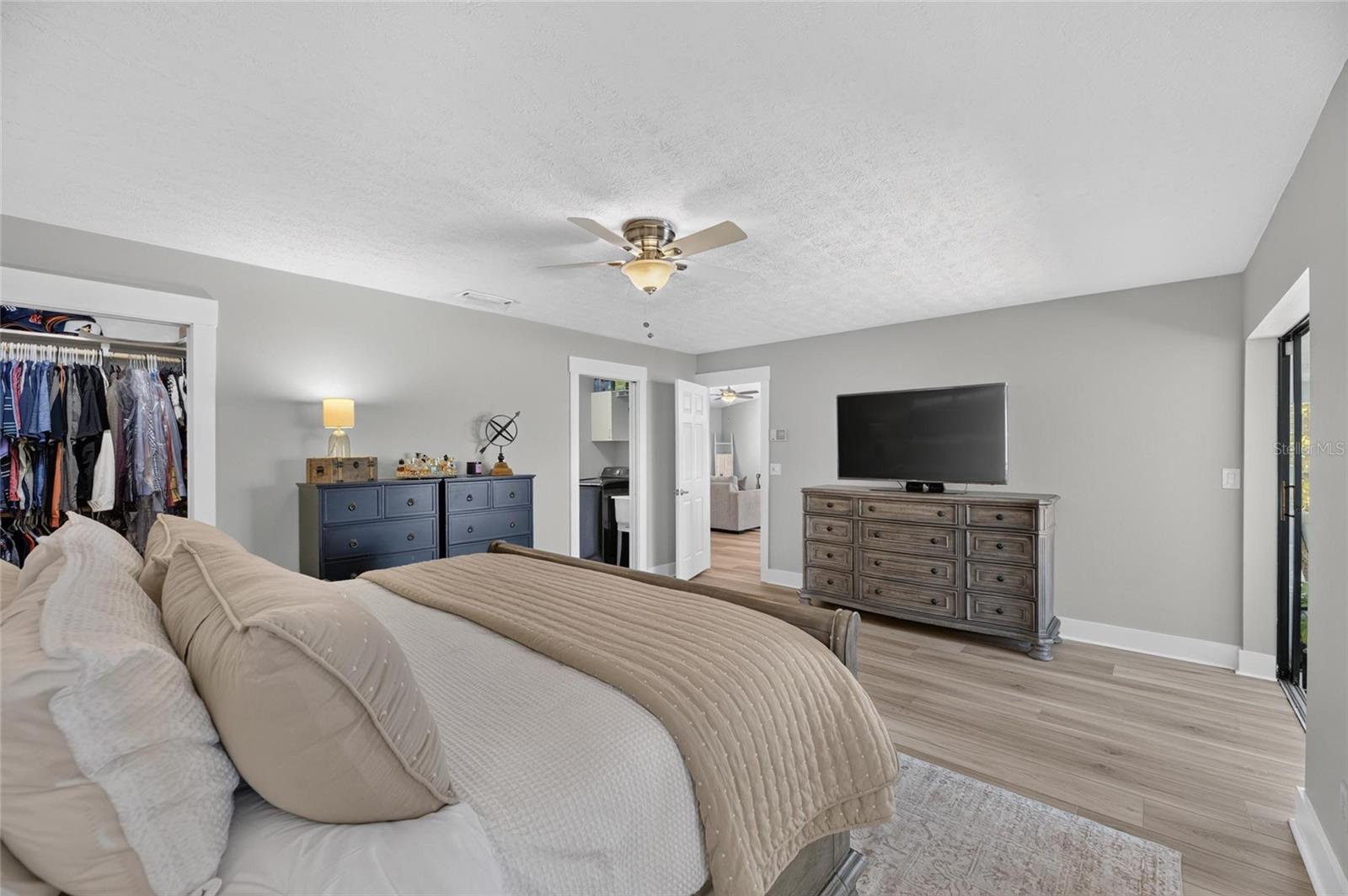 923 GOLF ISLAND DR
