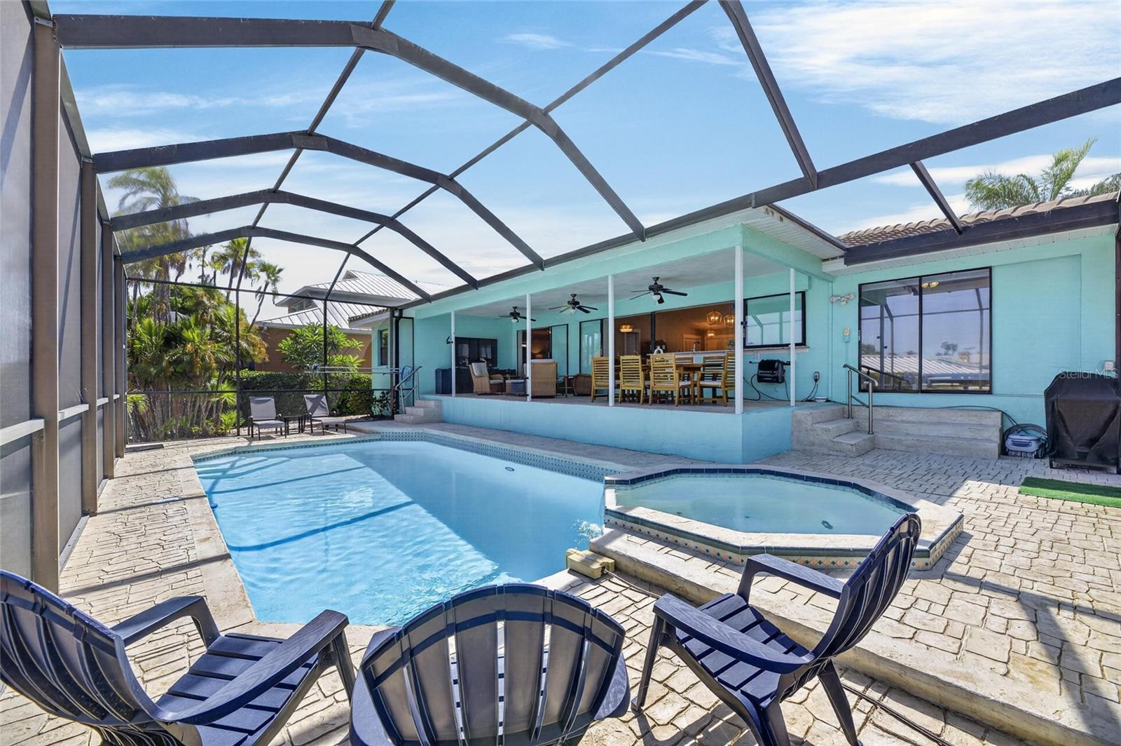 923 GOLF ISLAND DR