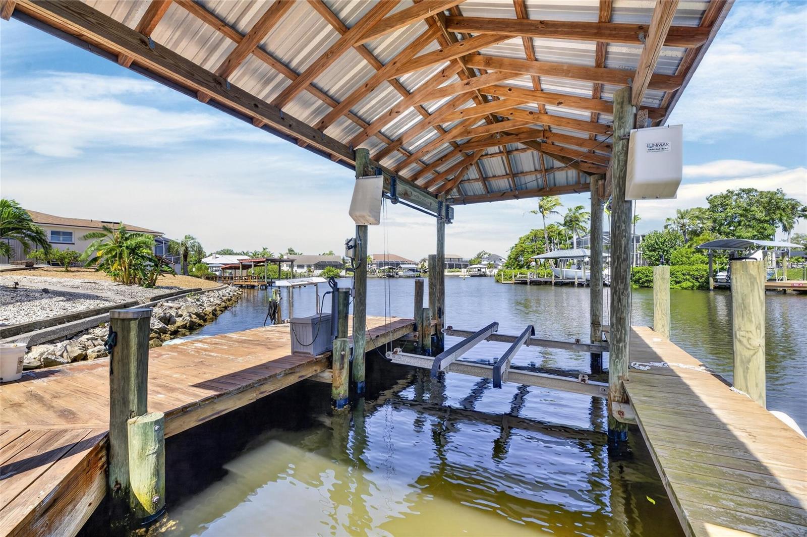 923 GOLF ISLAND DR