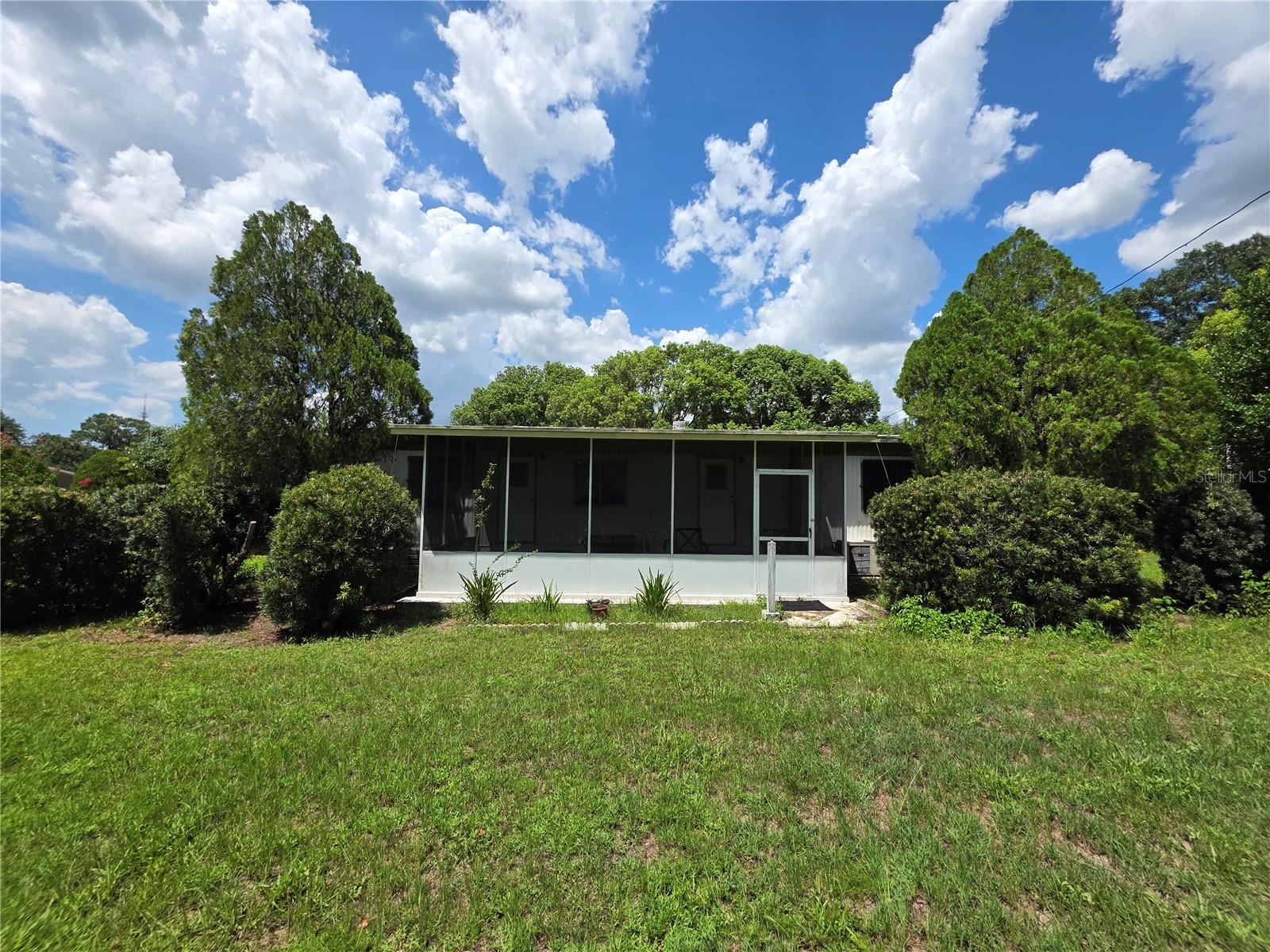 33600 ISABELLE DR