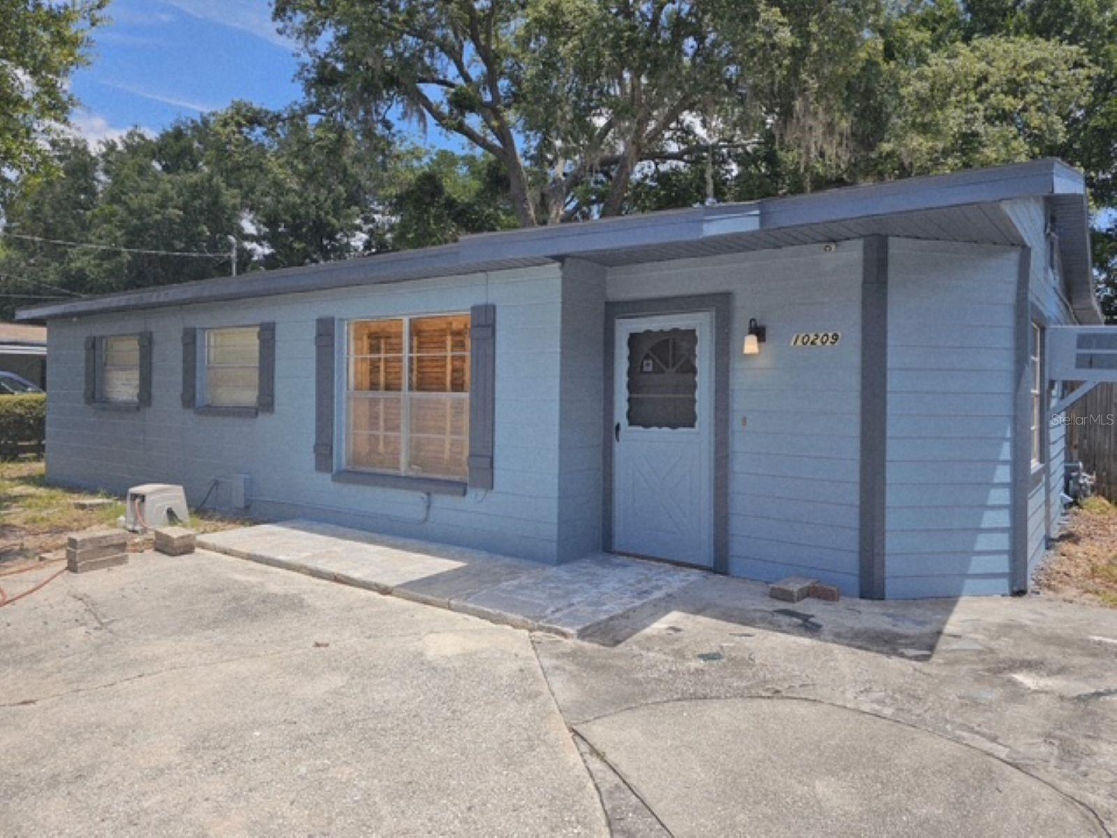 10209 Lola St, Tampa