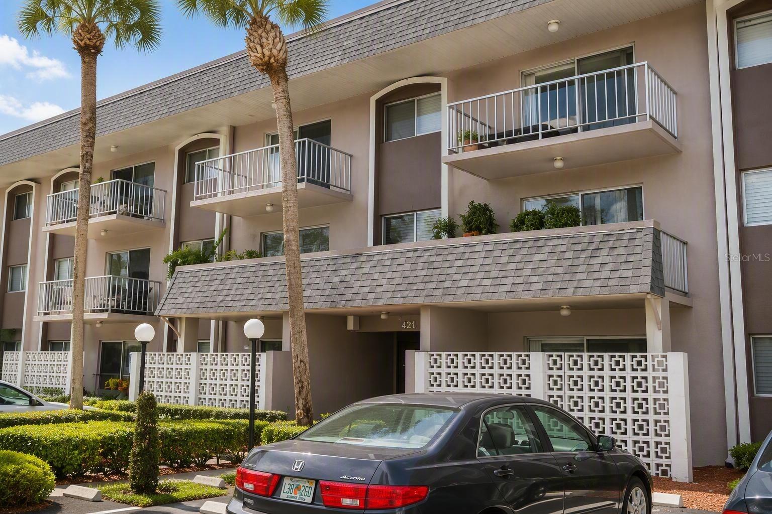 4610 W Gray St #307, Tampa