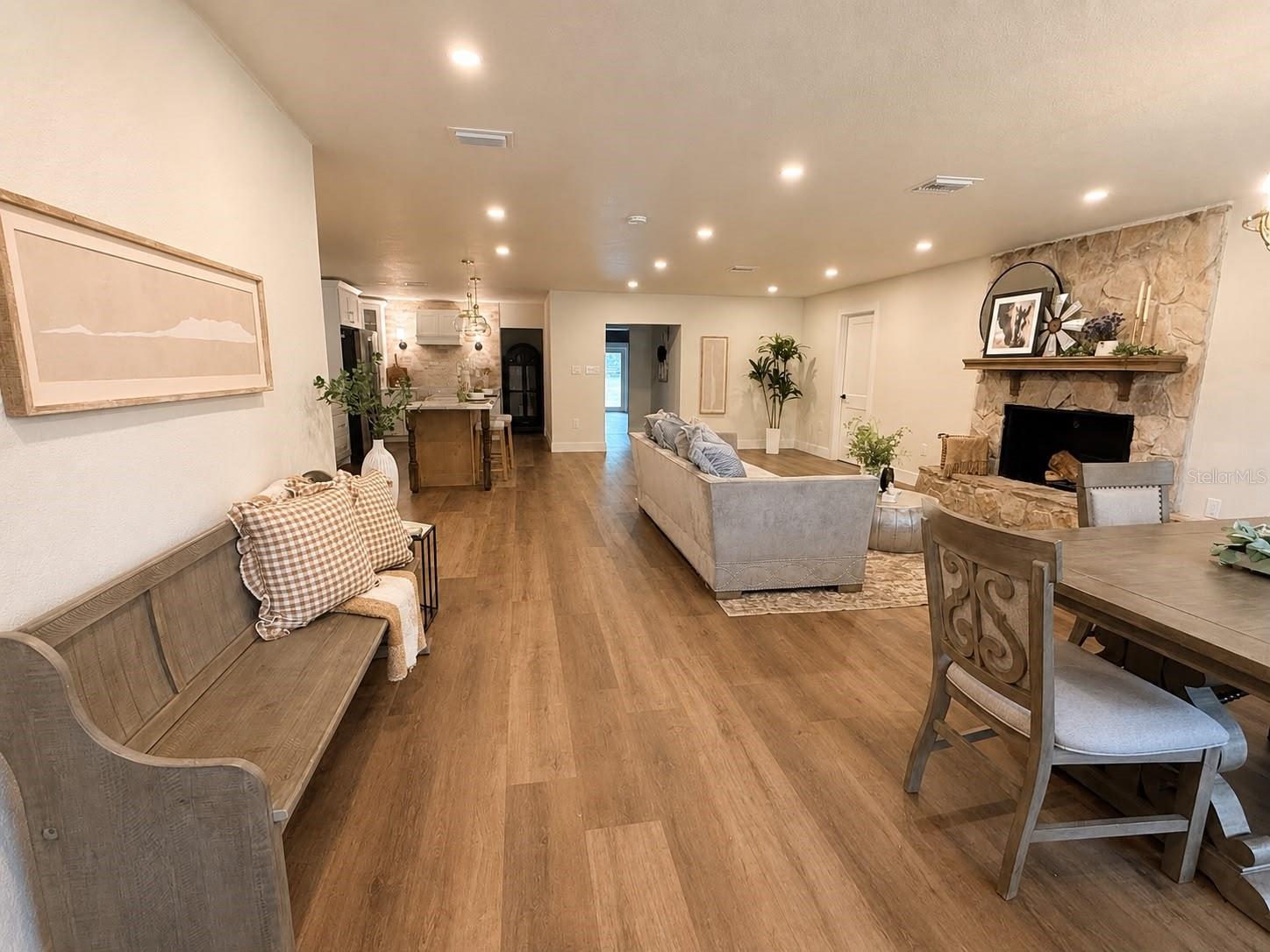 17238 BRIDLEPATH CT