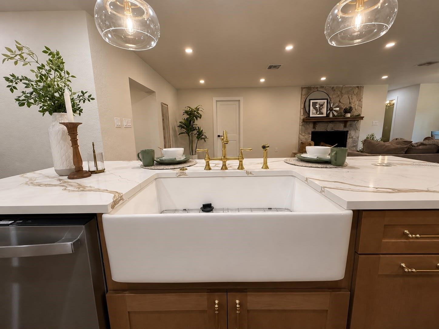 17238 BRIDLEPATH CT