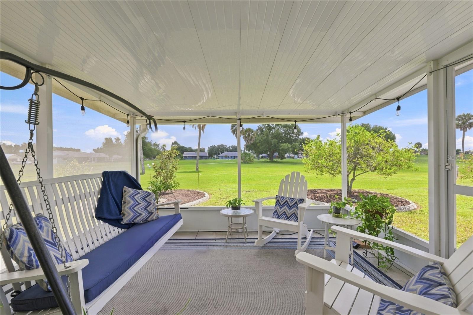 1405 HACIENDA DR