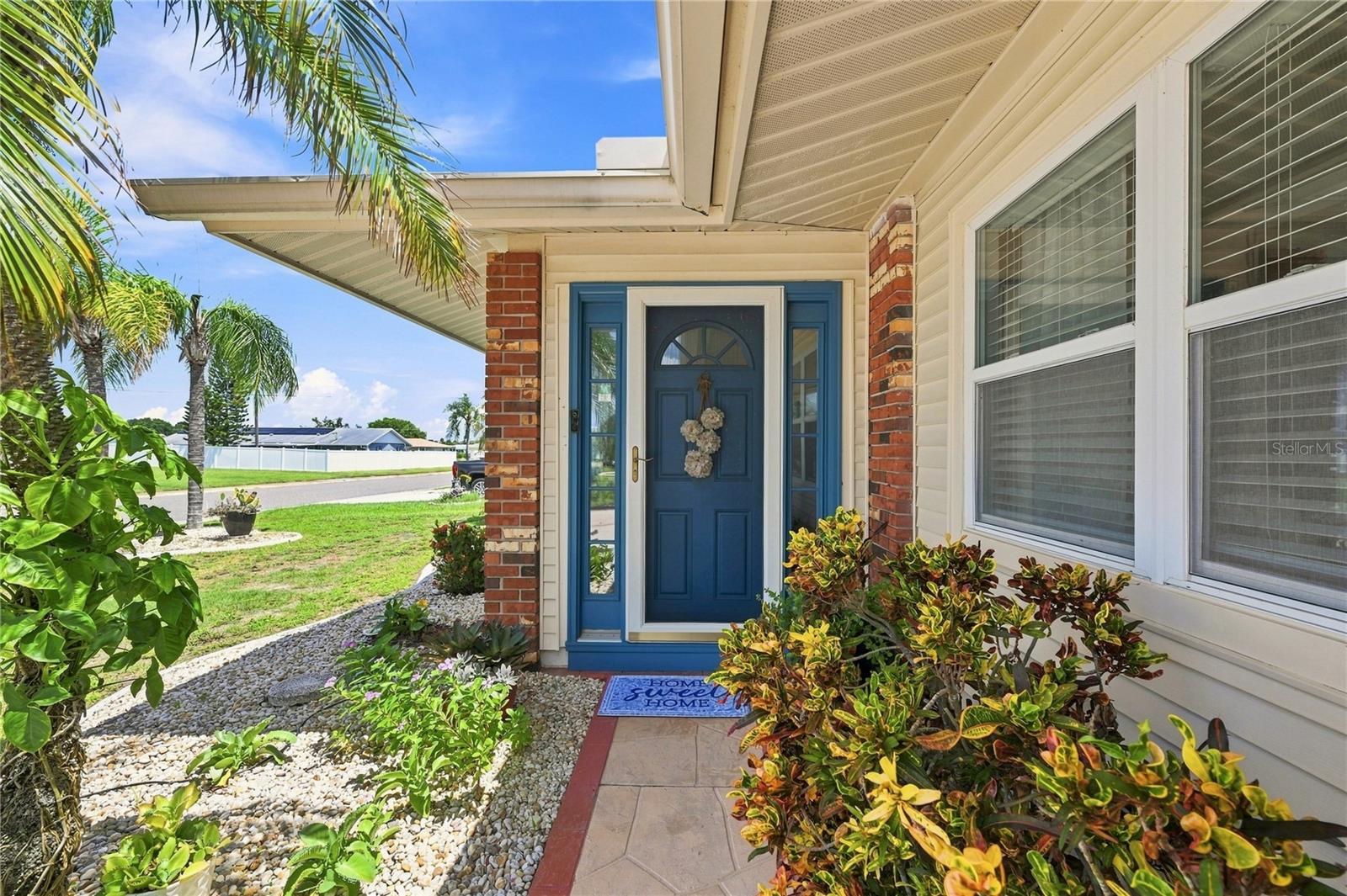 1405 HACIENDA DR