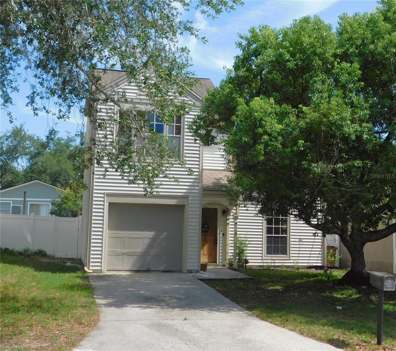 7508 Okeechobee Ct, Tampa