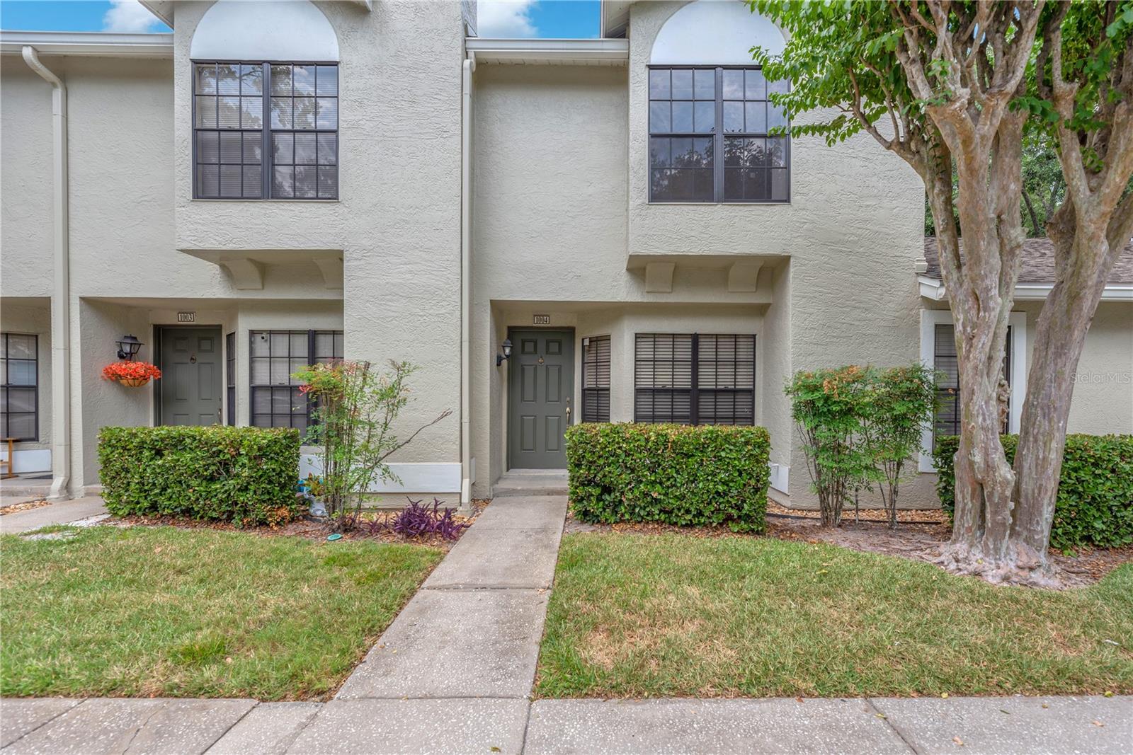 5100 Burchette Rd #1004, Tampa