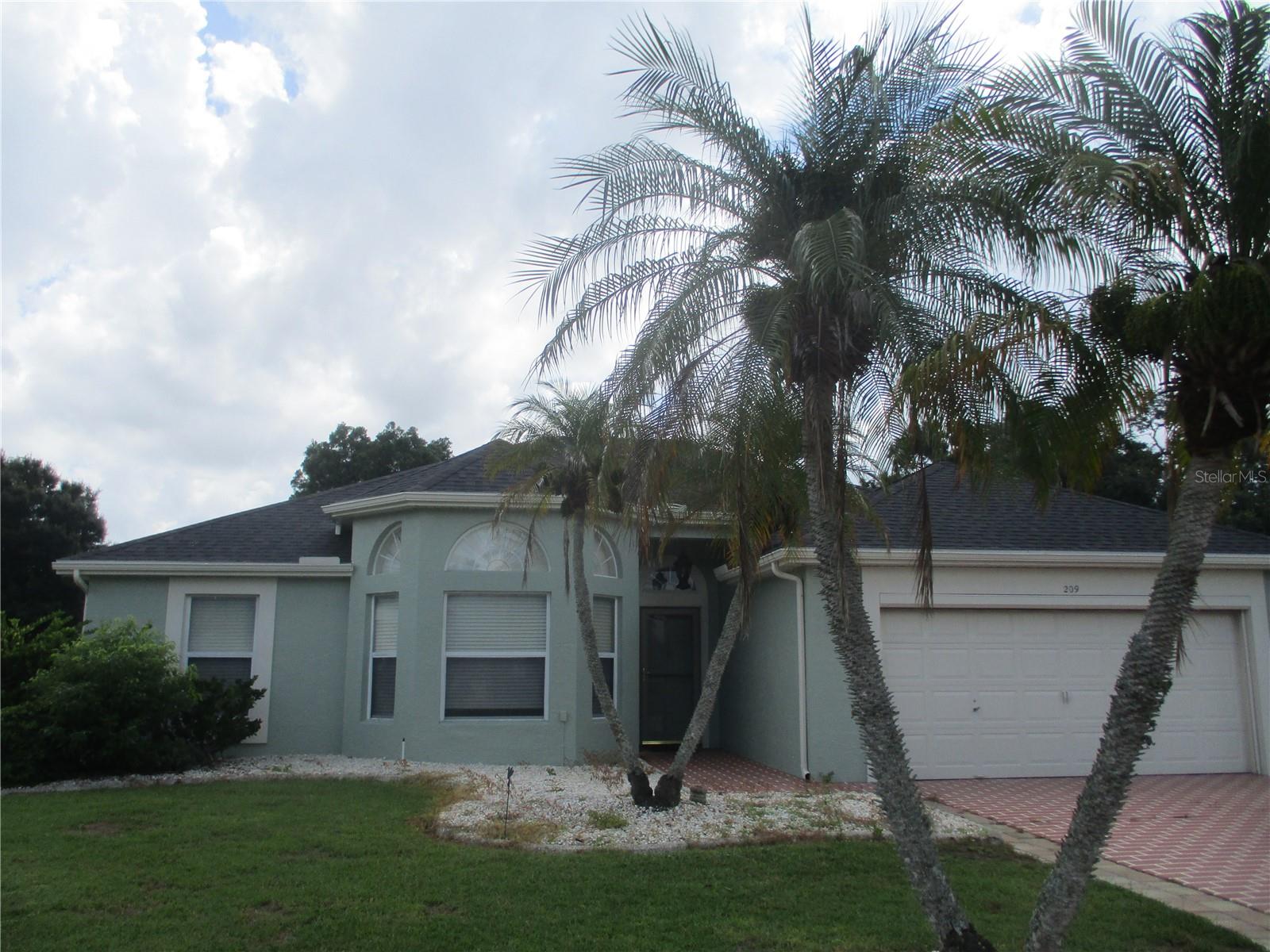 209 N Brockfield Dr, Sun City Center