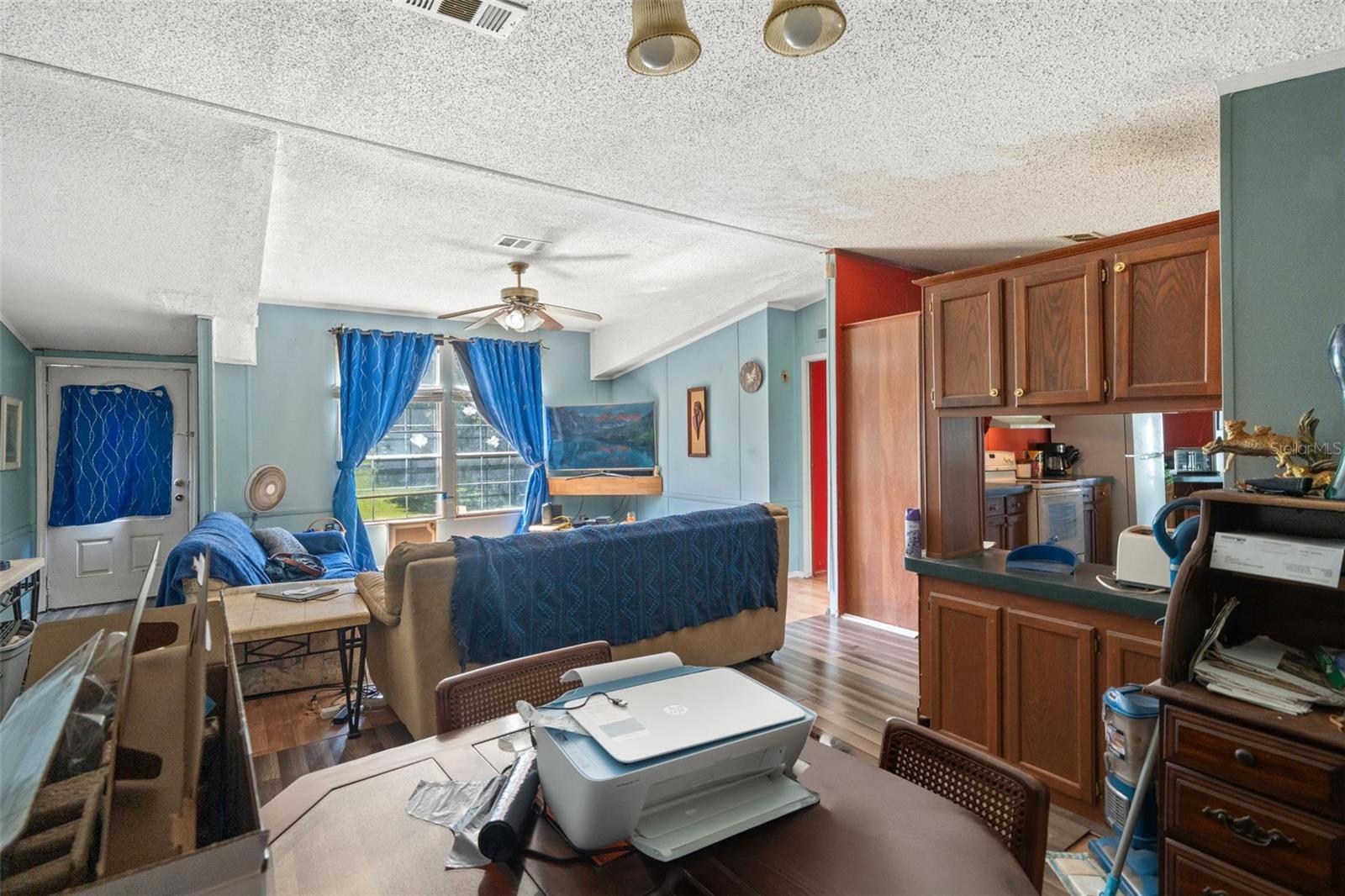 8512 HAMSTER DR