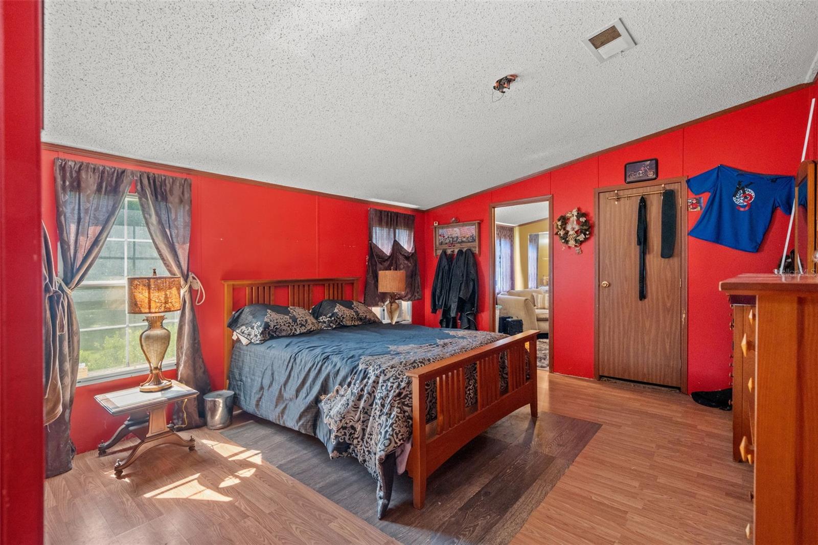 8512 HAMSTER DR