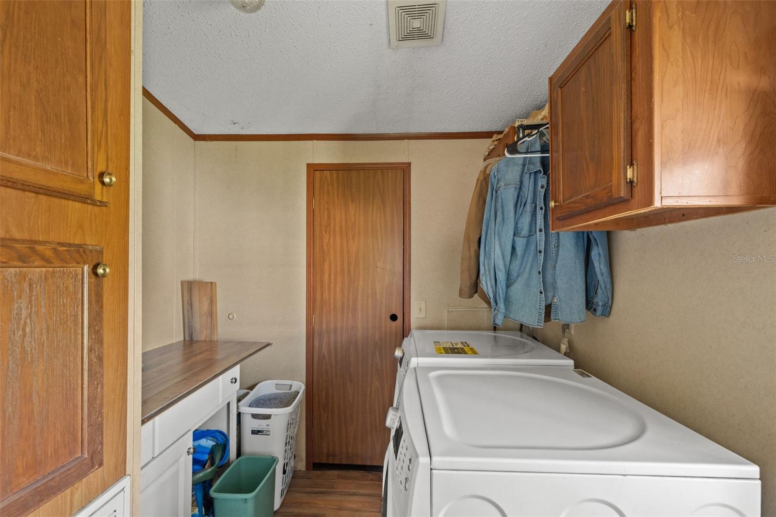 8512 HAMSTER DR