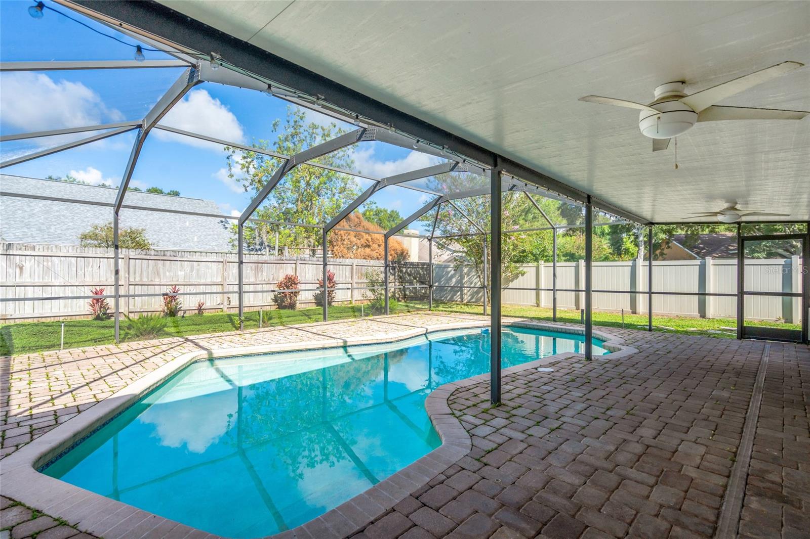 14904 PERRIWINKLE PL