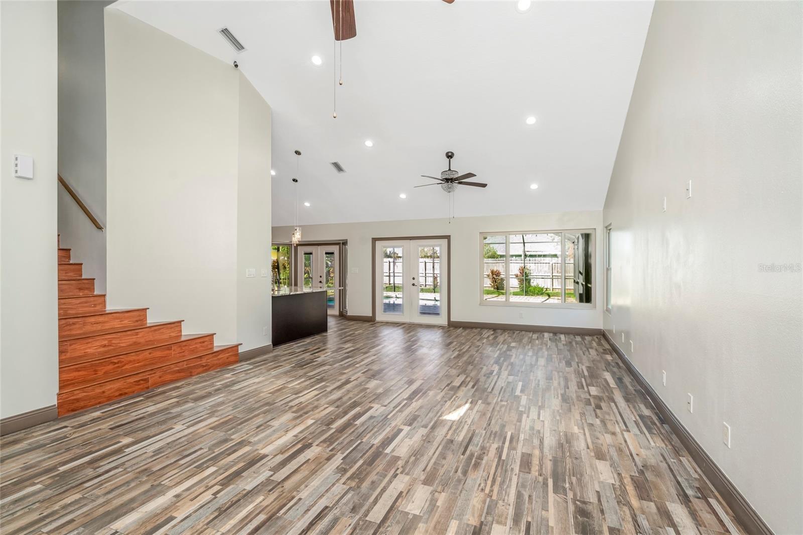 14904 PERRIWINKLE PL