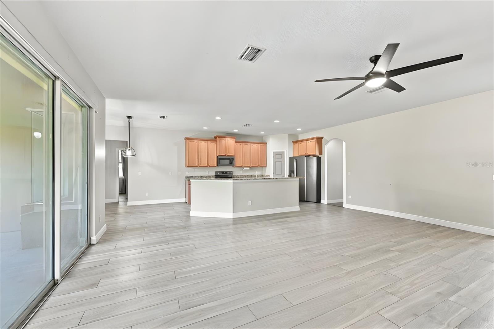 3403 WALDEN RESERVE DR