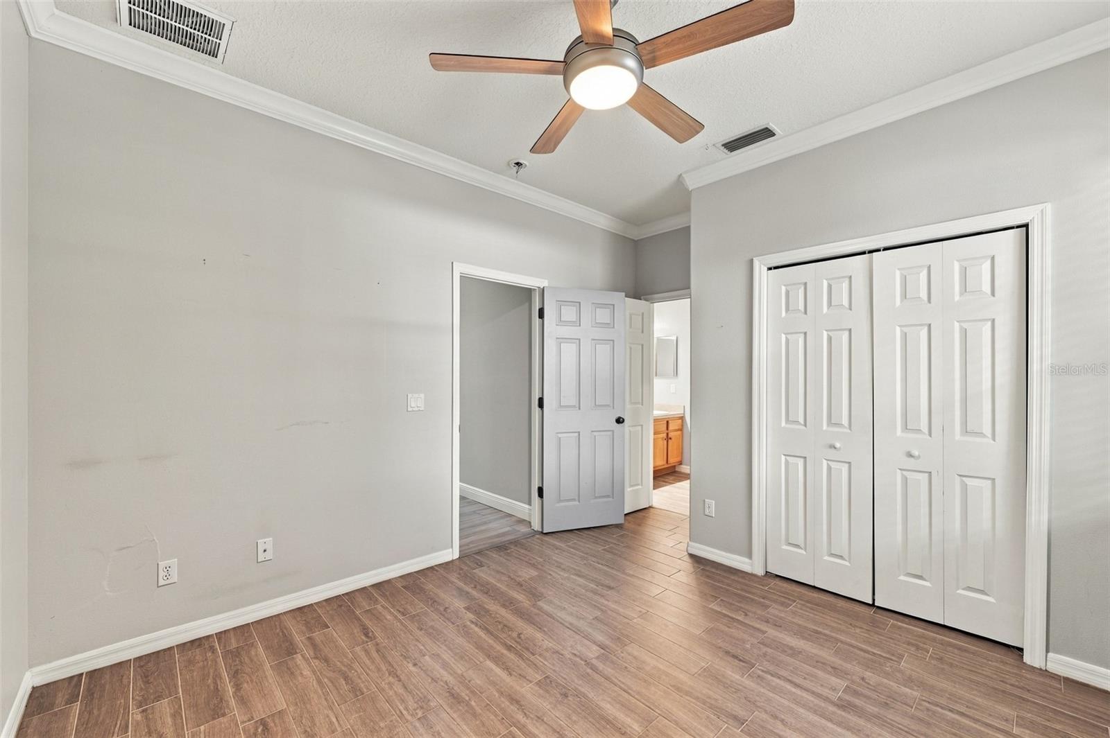 3403 WALDEN RESERVE DR