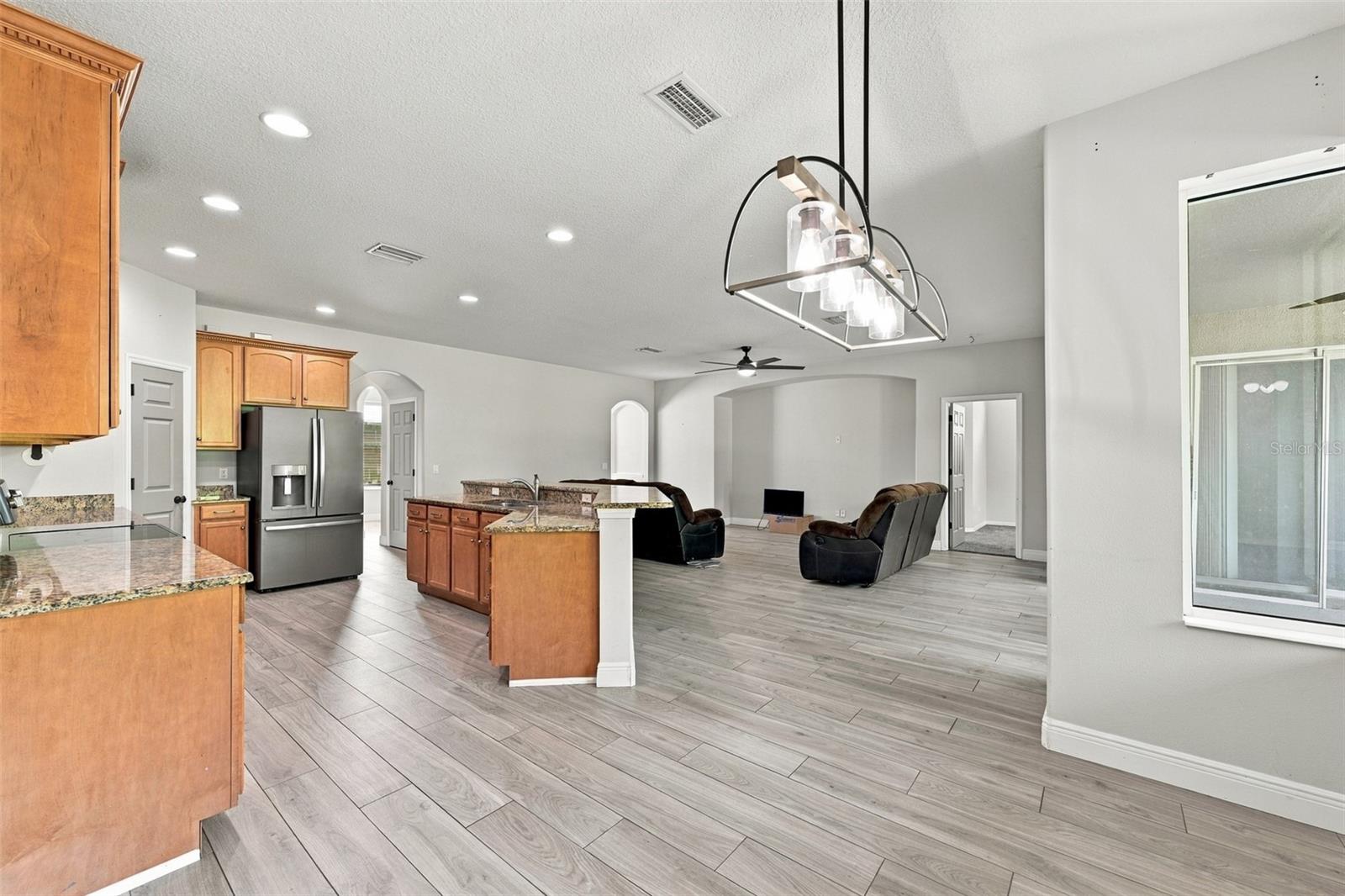 3403 WALDEN RESERVE DR