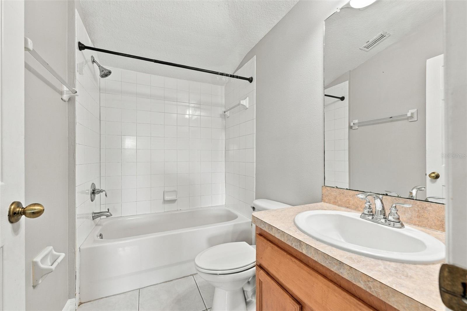 3403 WALDEN RESERVE DR