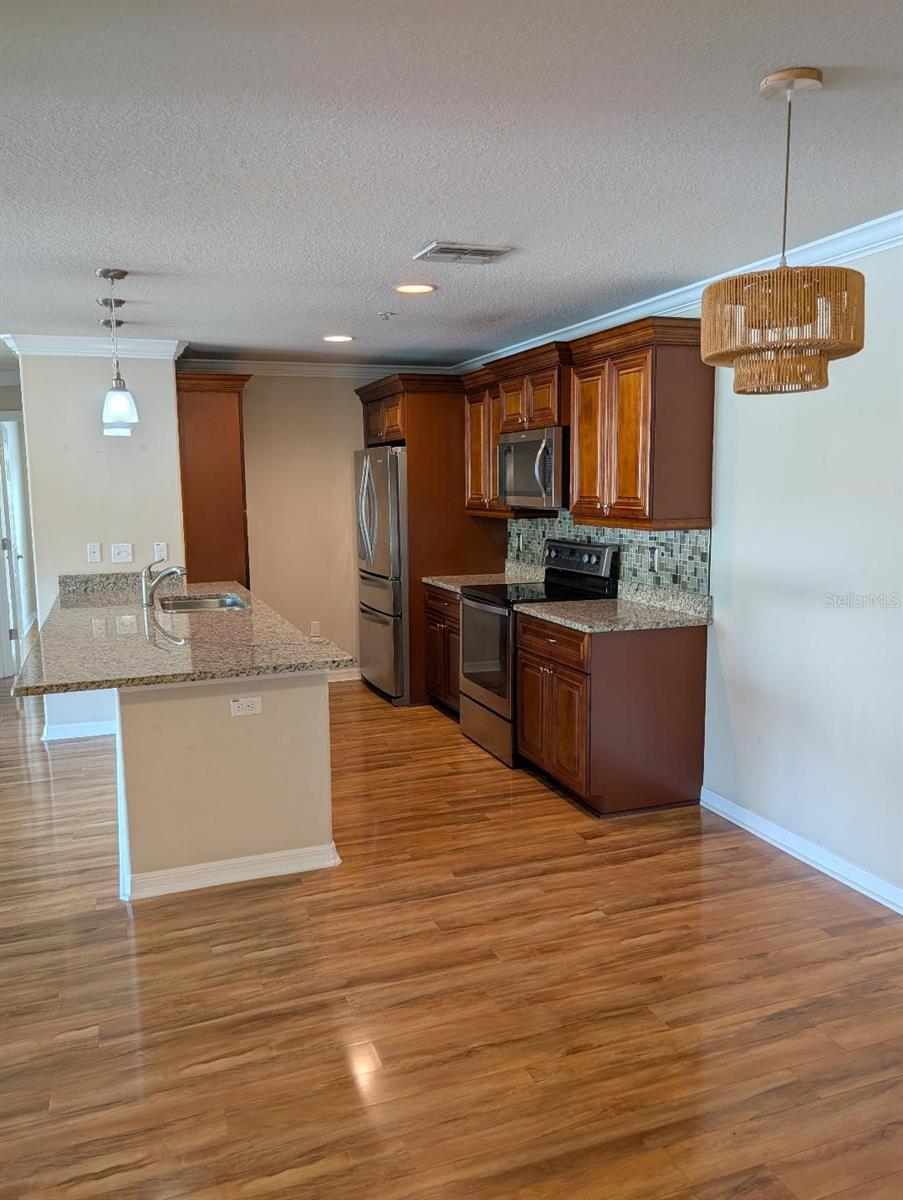 6420 BANYAN BLVD #203