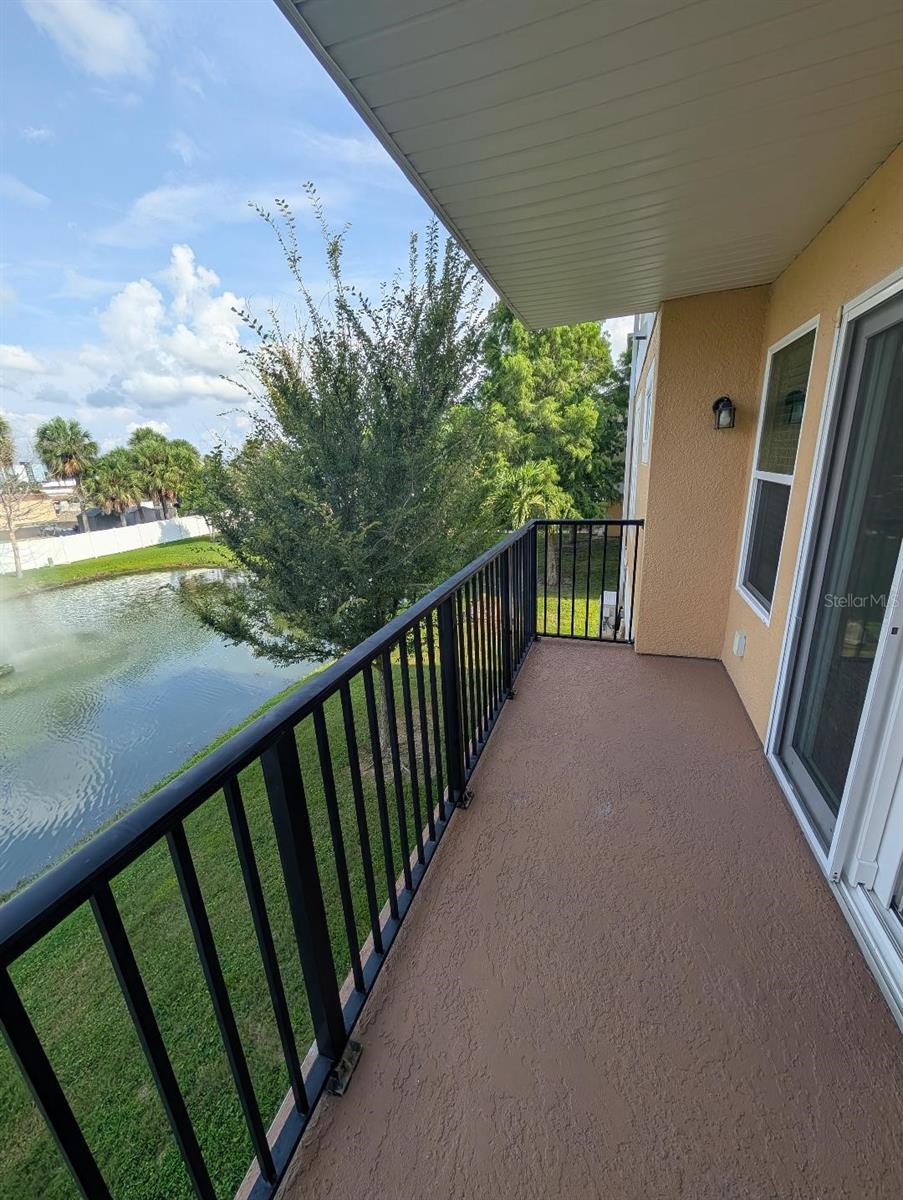 6420 BANYAN BLVD #203