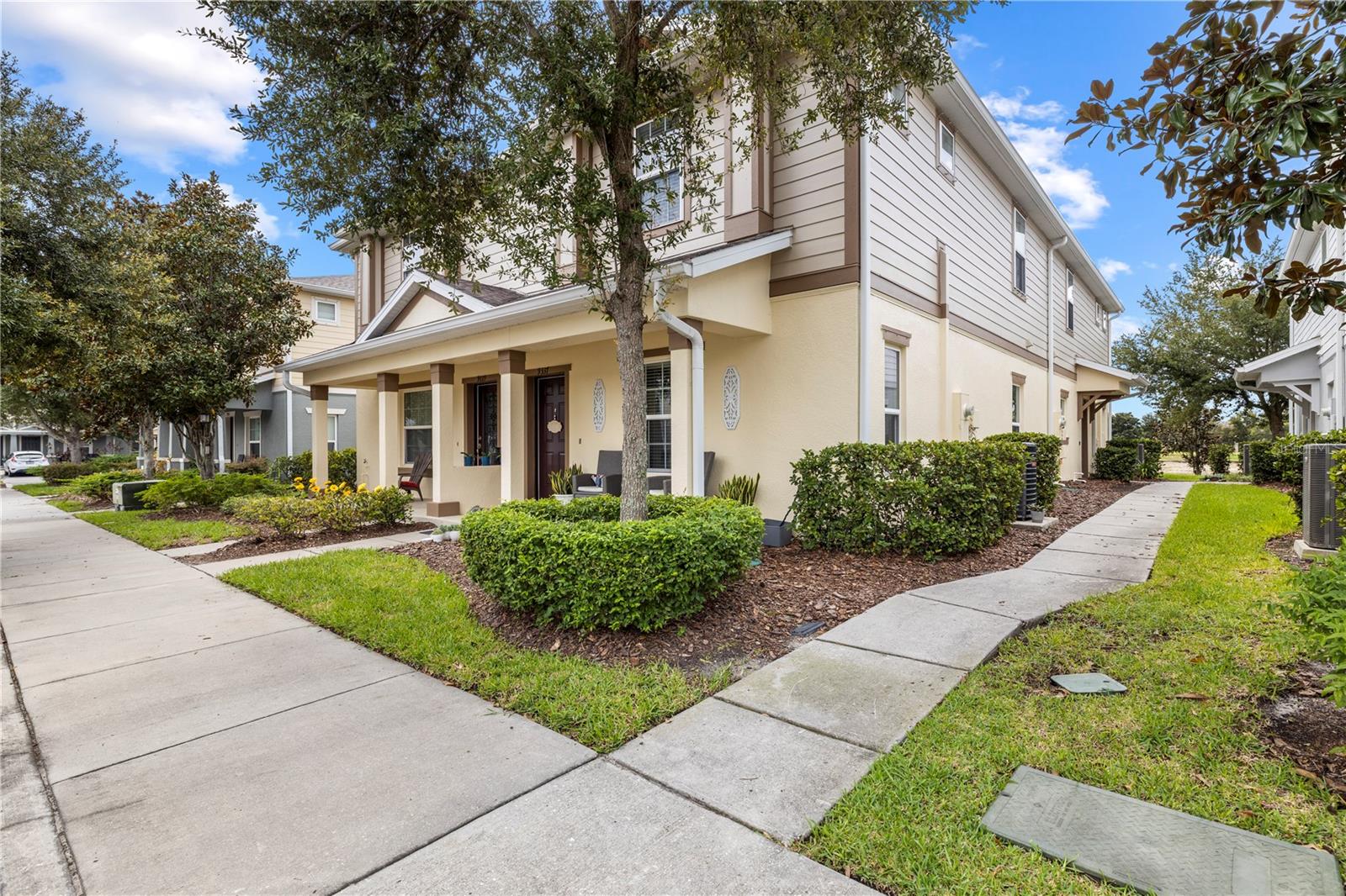 9335 American Hickory Ln, Riverview