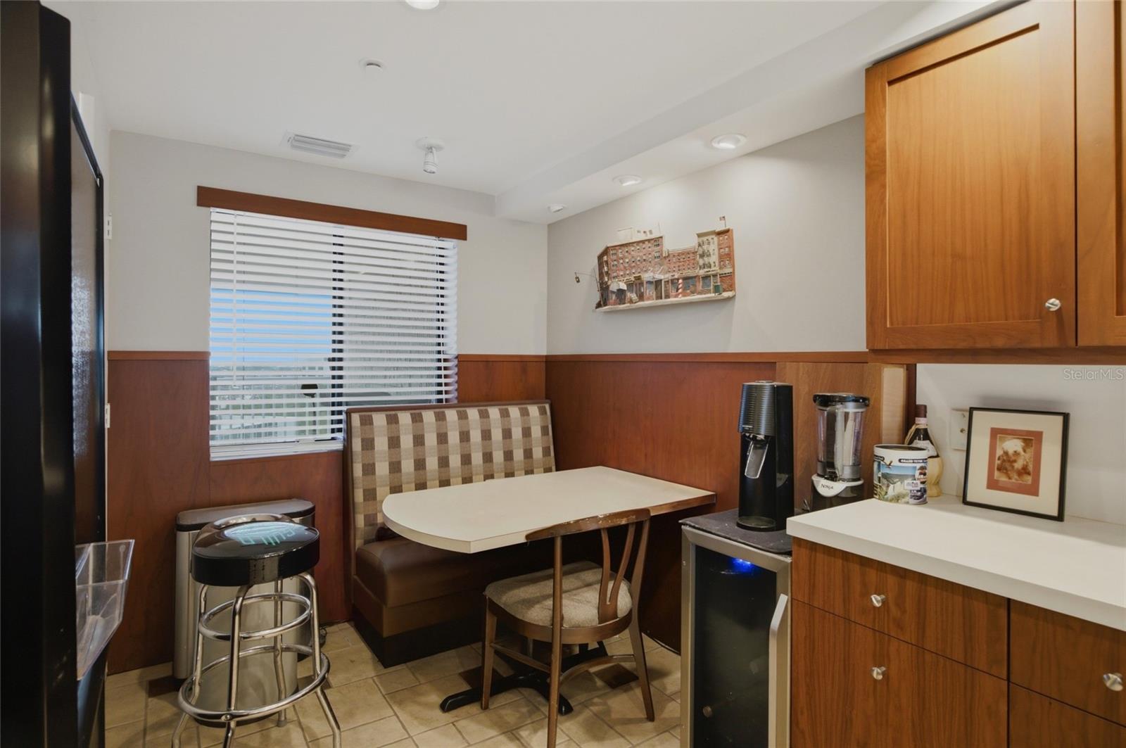 2 ADALIA AVE #1004