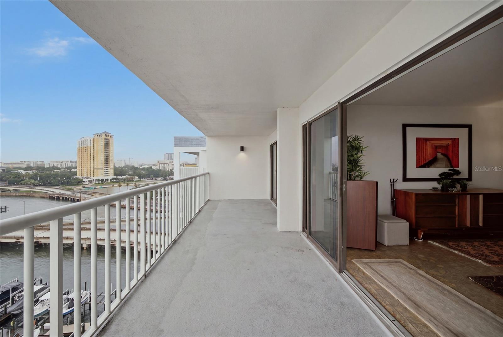 2 ADALIA AVE #1004