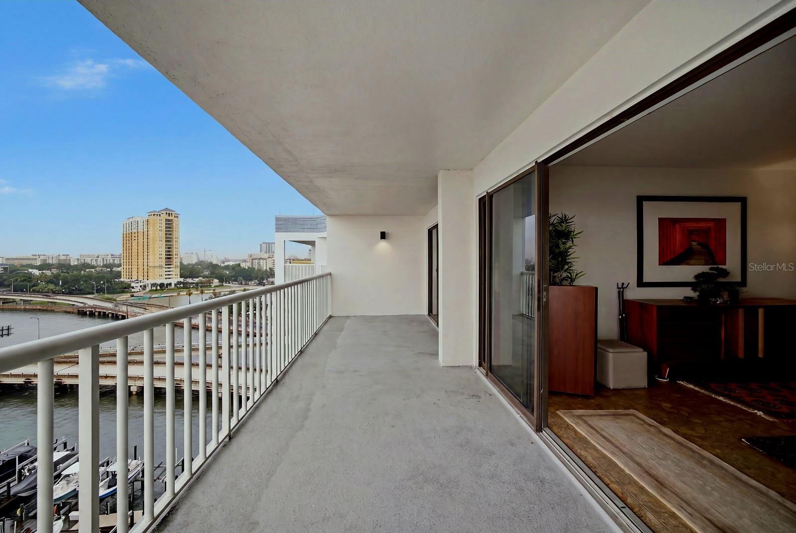 2 ADALIA AVE #1004
