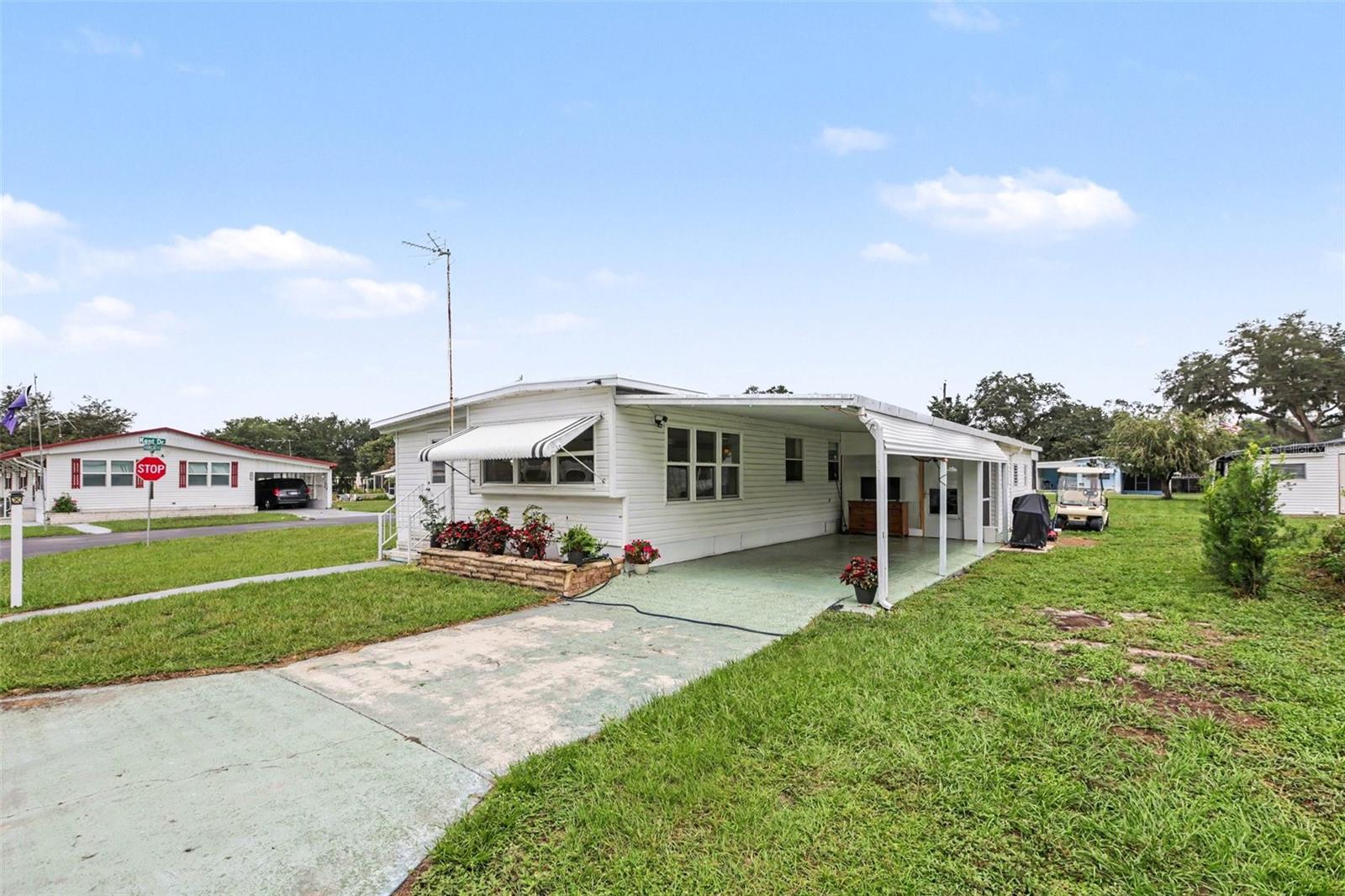 37249 Hammond Dr, Zephyrhills