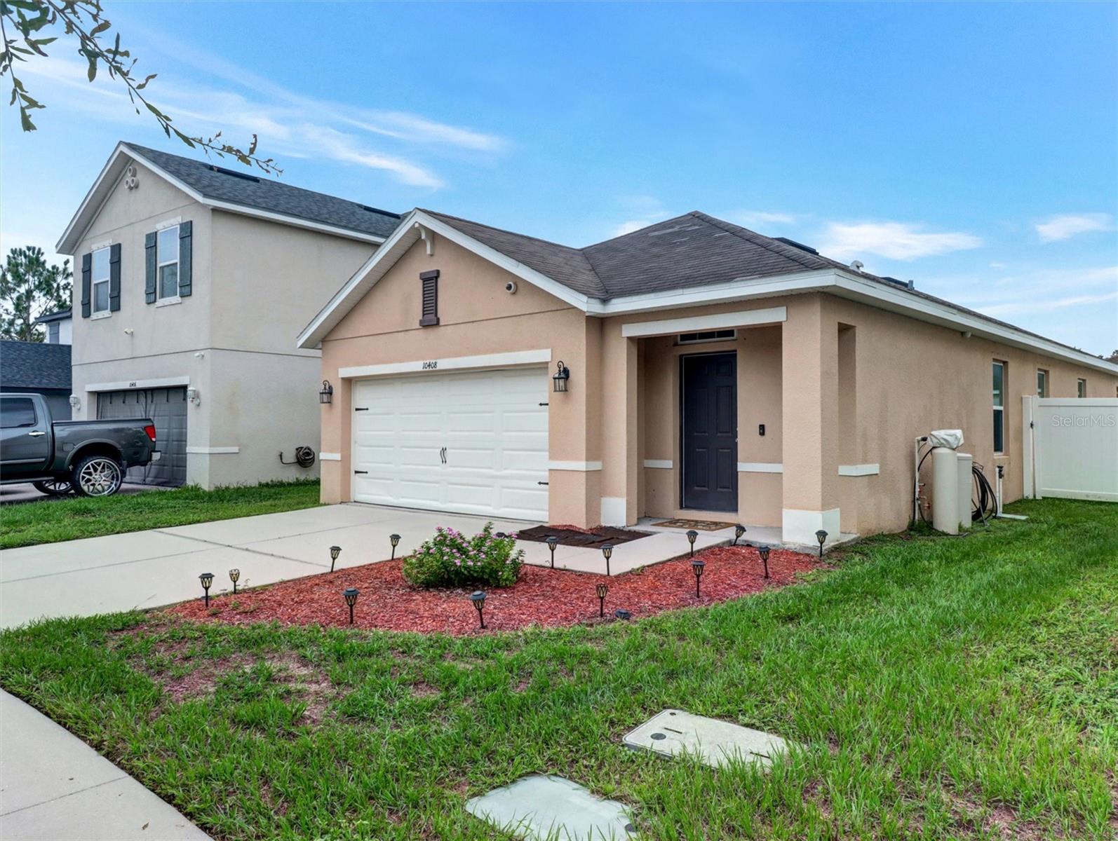 10408 WHISPERING HAMMOCK DR