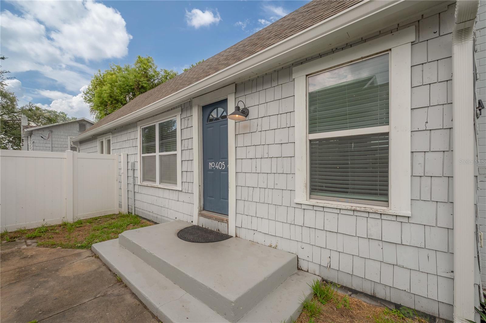405 E Cayuga St, Tampa