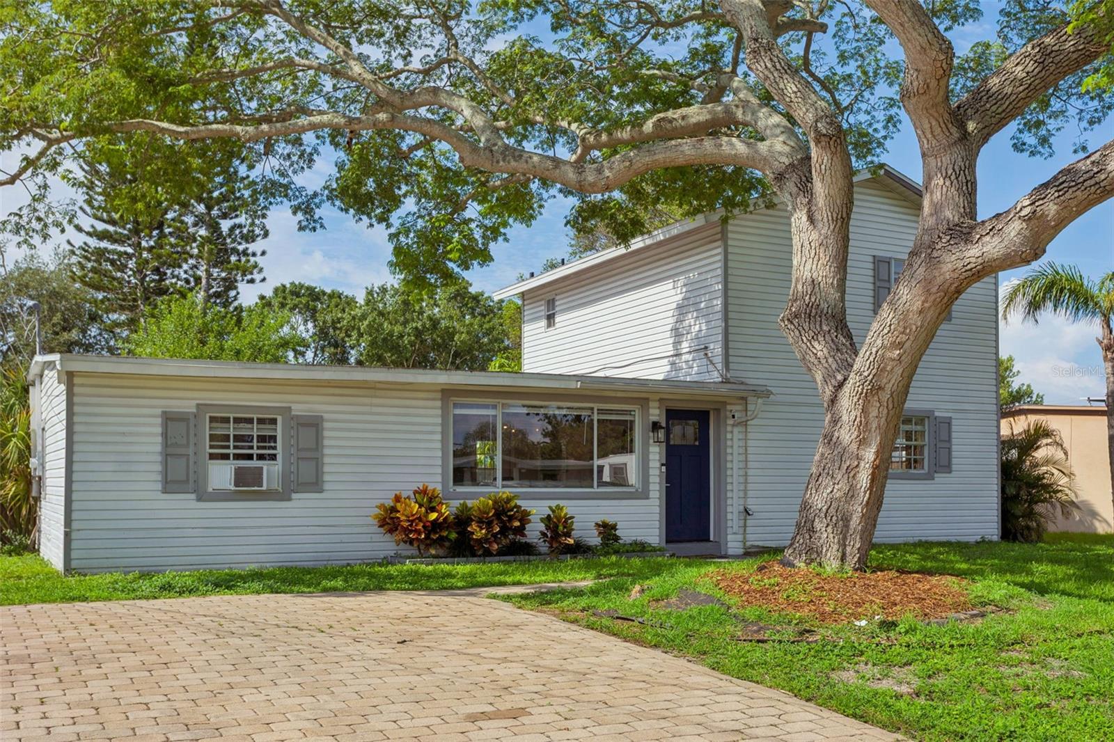 4012 W Fairview Hts, Tampa