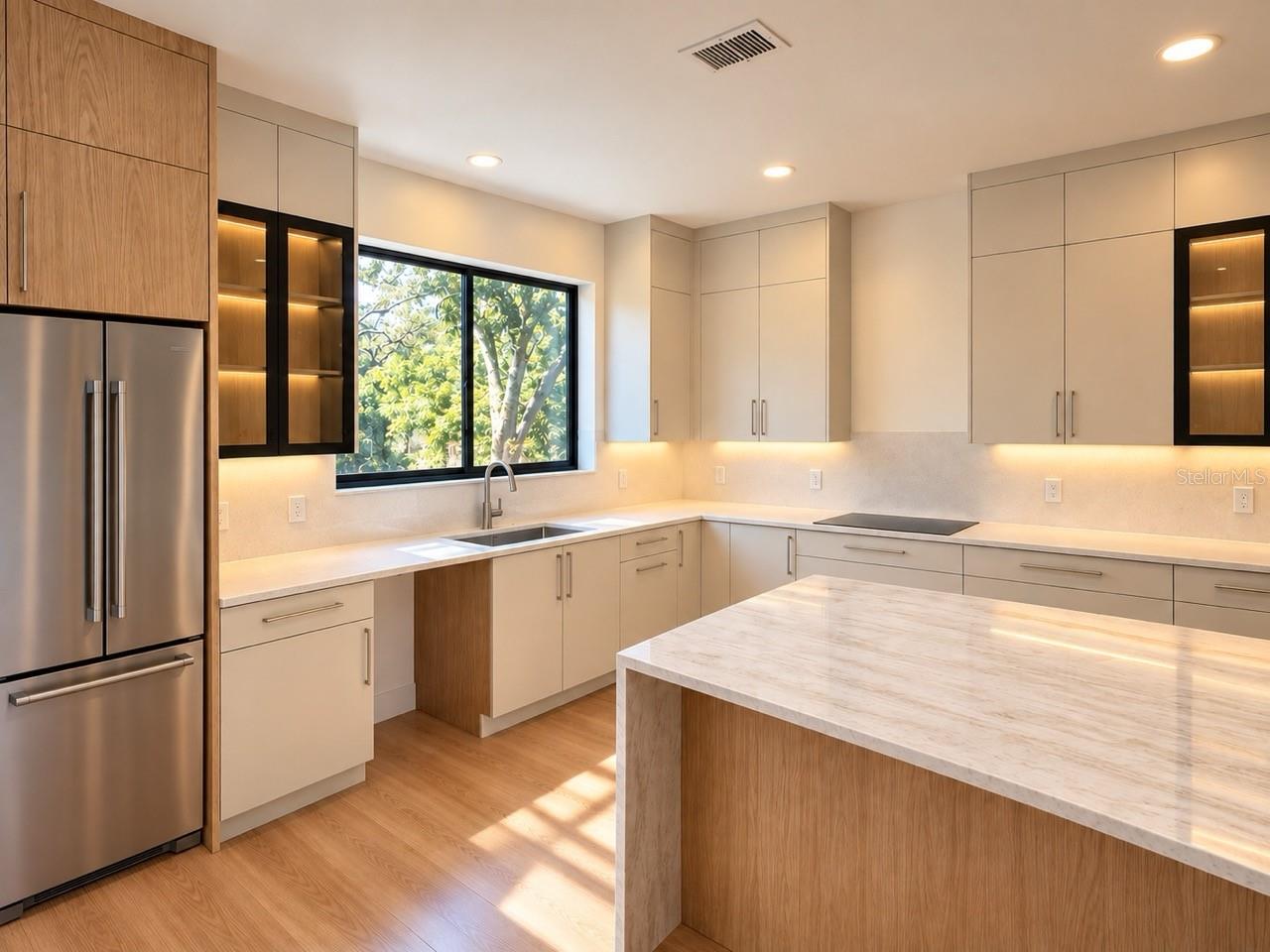 2117 N OLA AVE #3