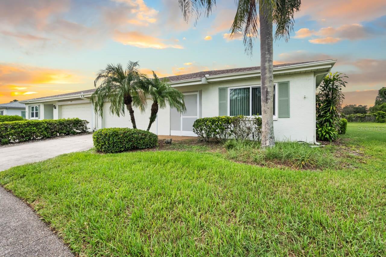 2209 Hartlebury Way #402, Sun City Center