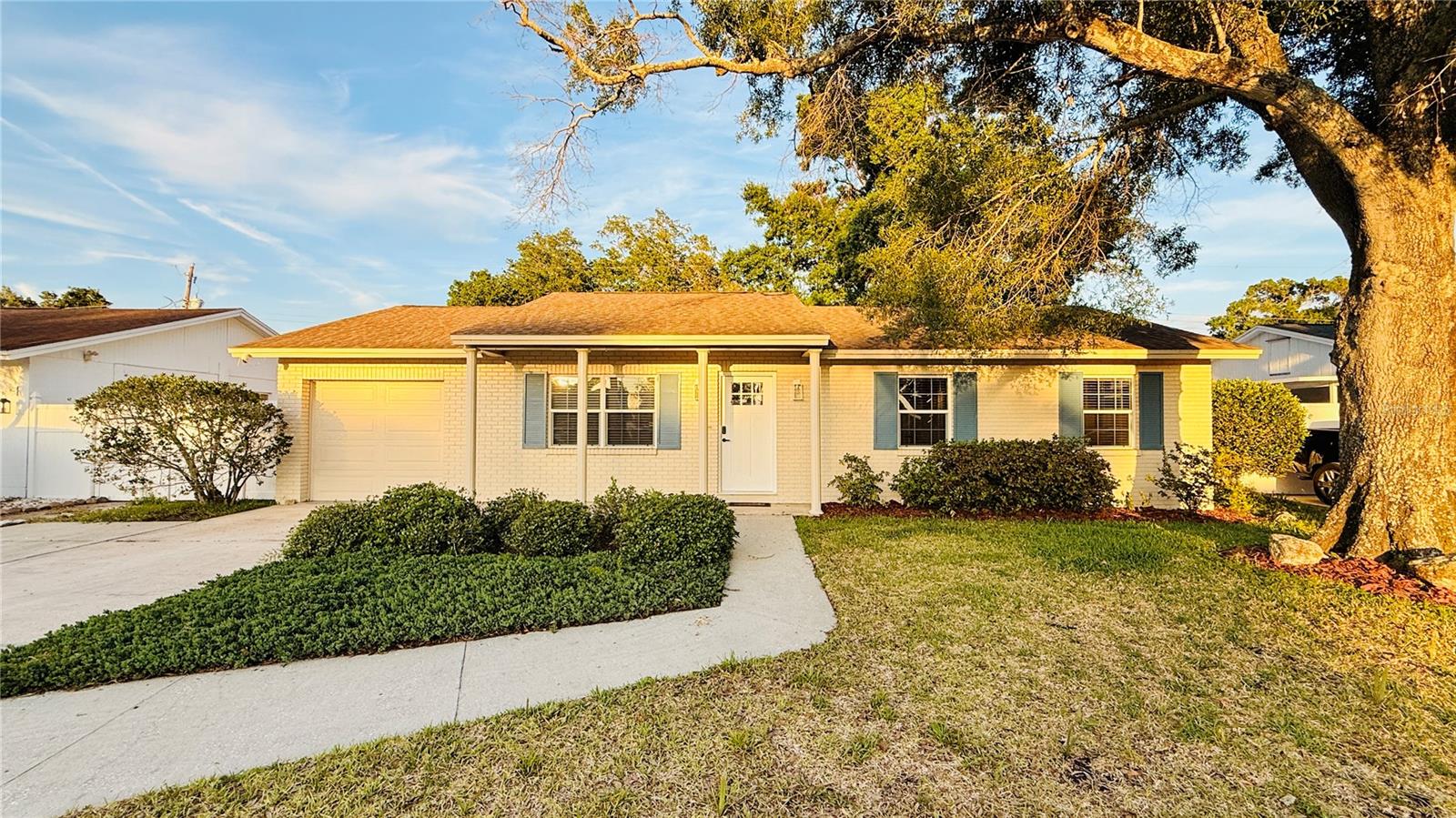 6409 Rosewood Dr, Tampa