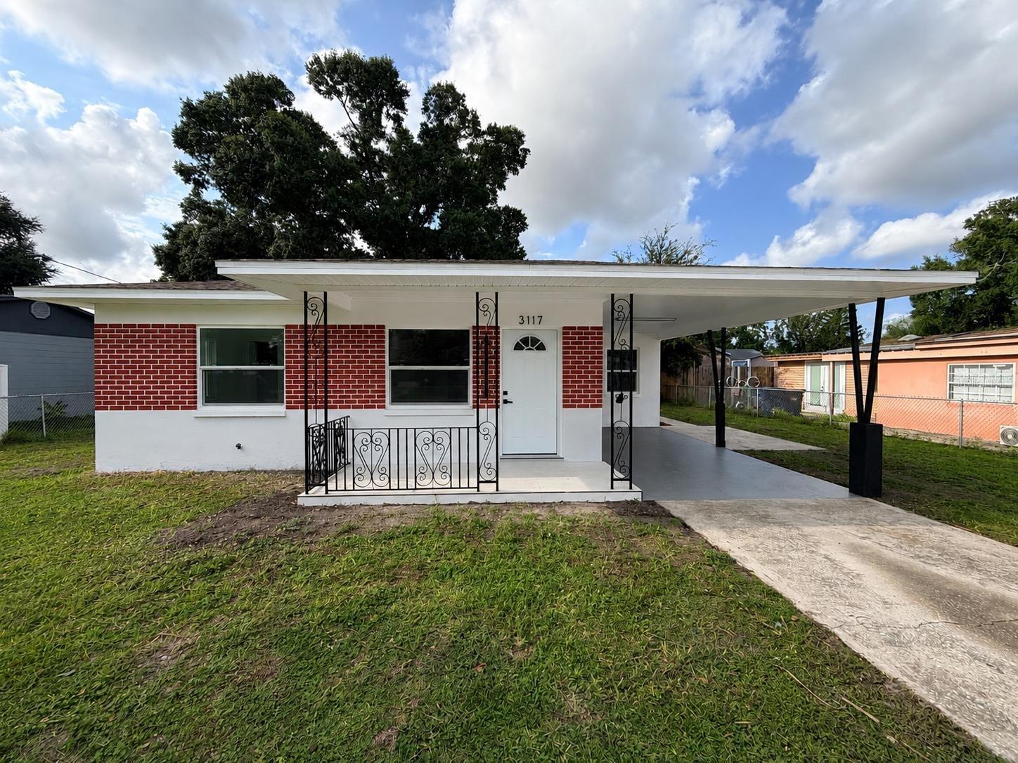 3117 W Leroy St, Tampa
