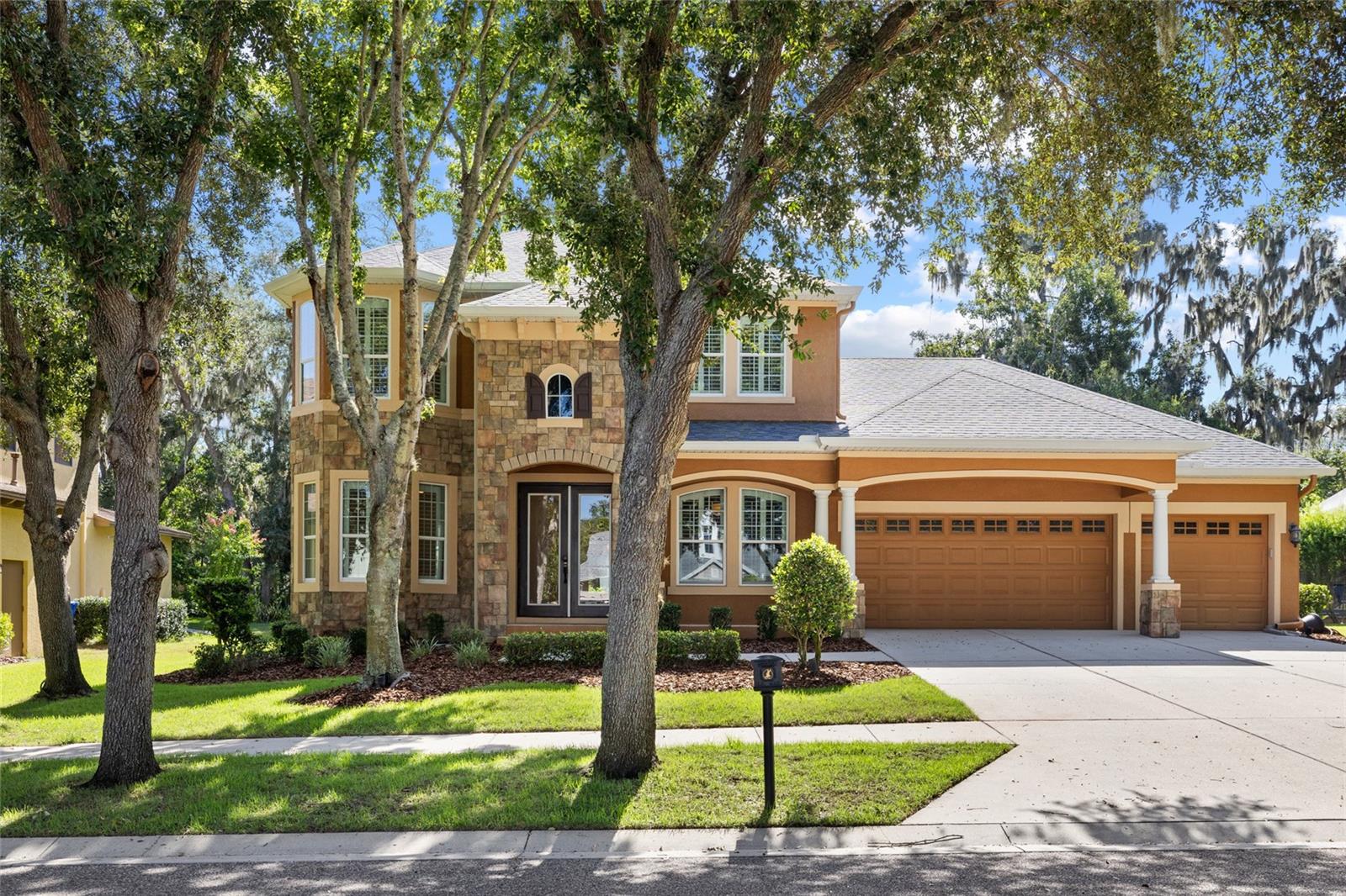 15910 Ternglade Dr, Lithia