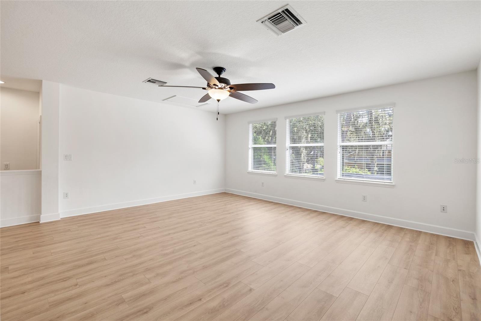 15910 TERNGLADE DR