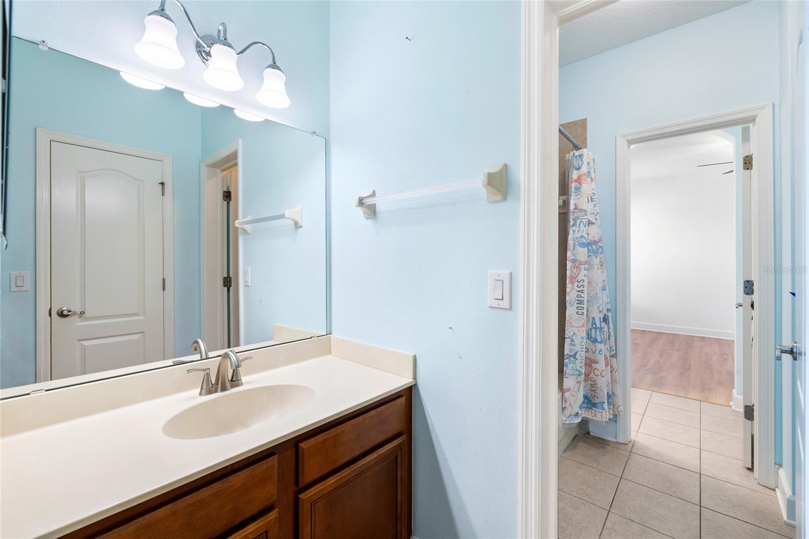 15910 TERNGLADE DR