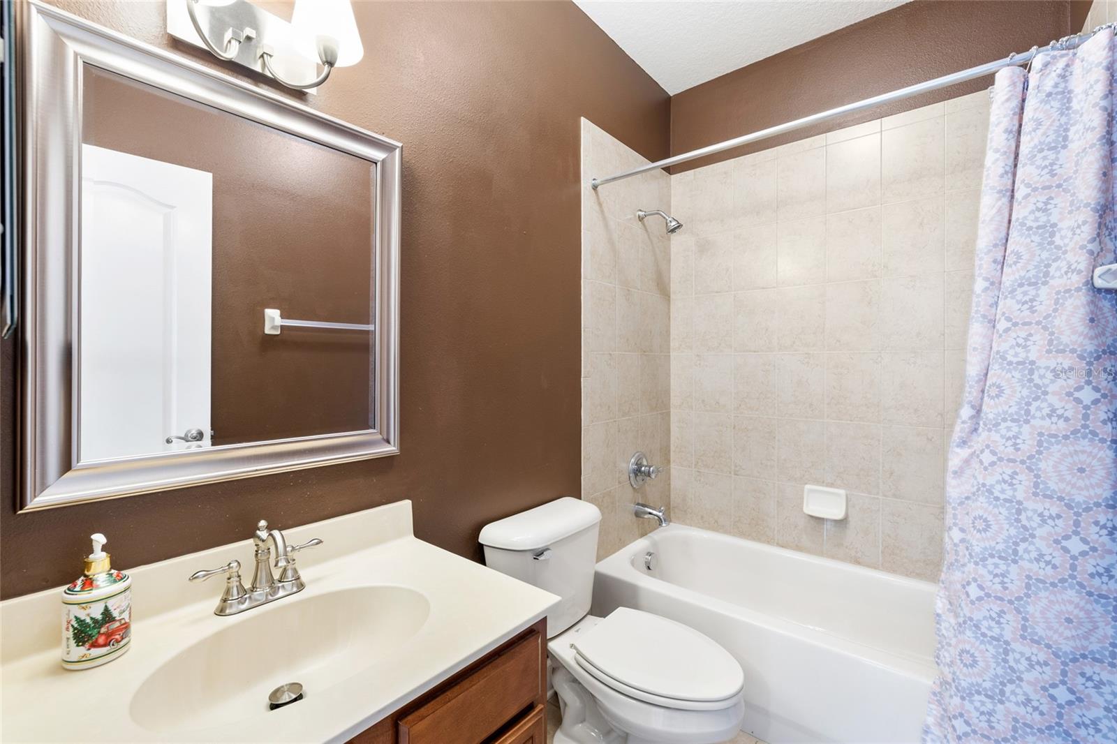 15910 TERNGLADE DR