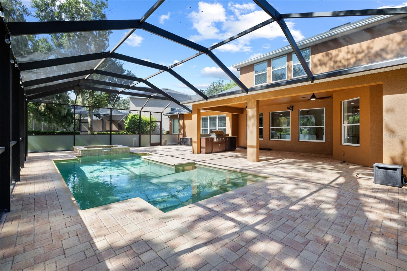 15910 TERNGLADE DR