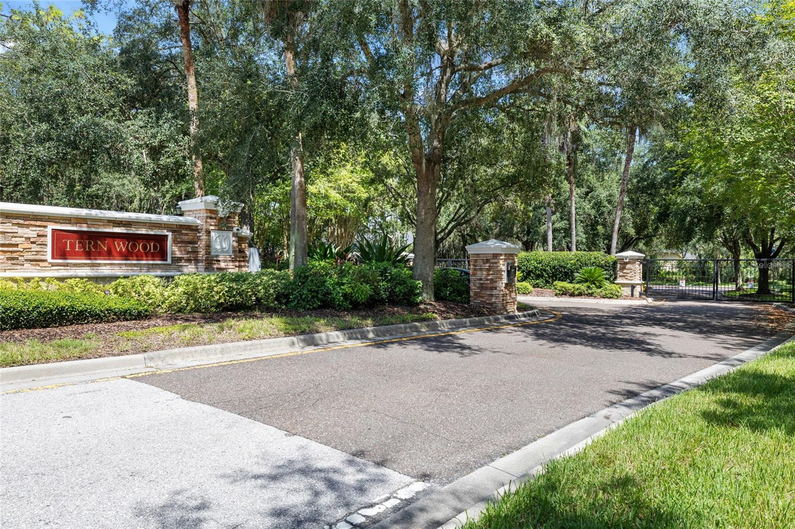 15910 TERNGLADE DR