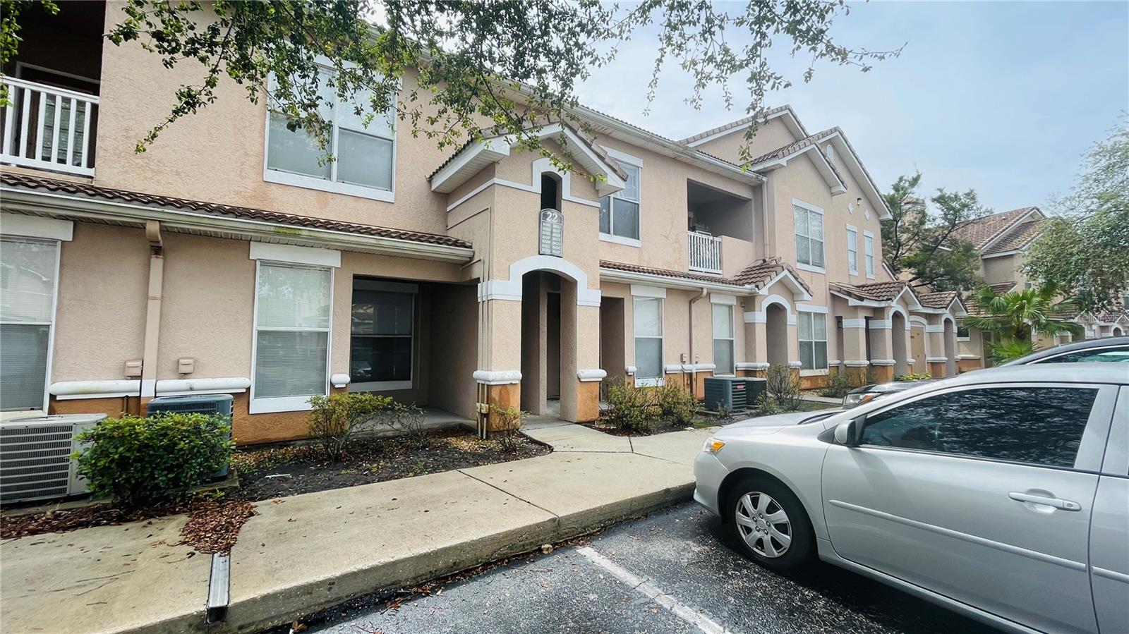 10519 Villa View Cir #10519, Tampa
