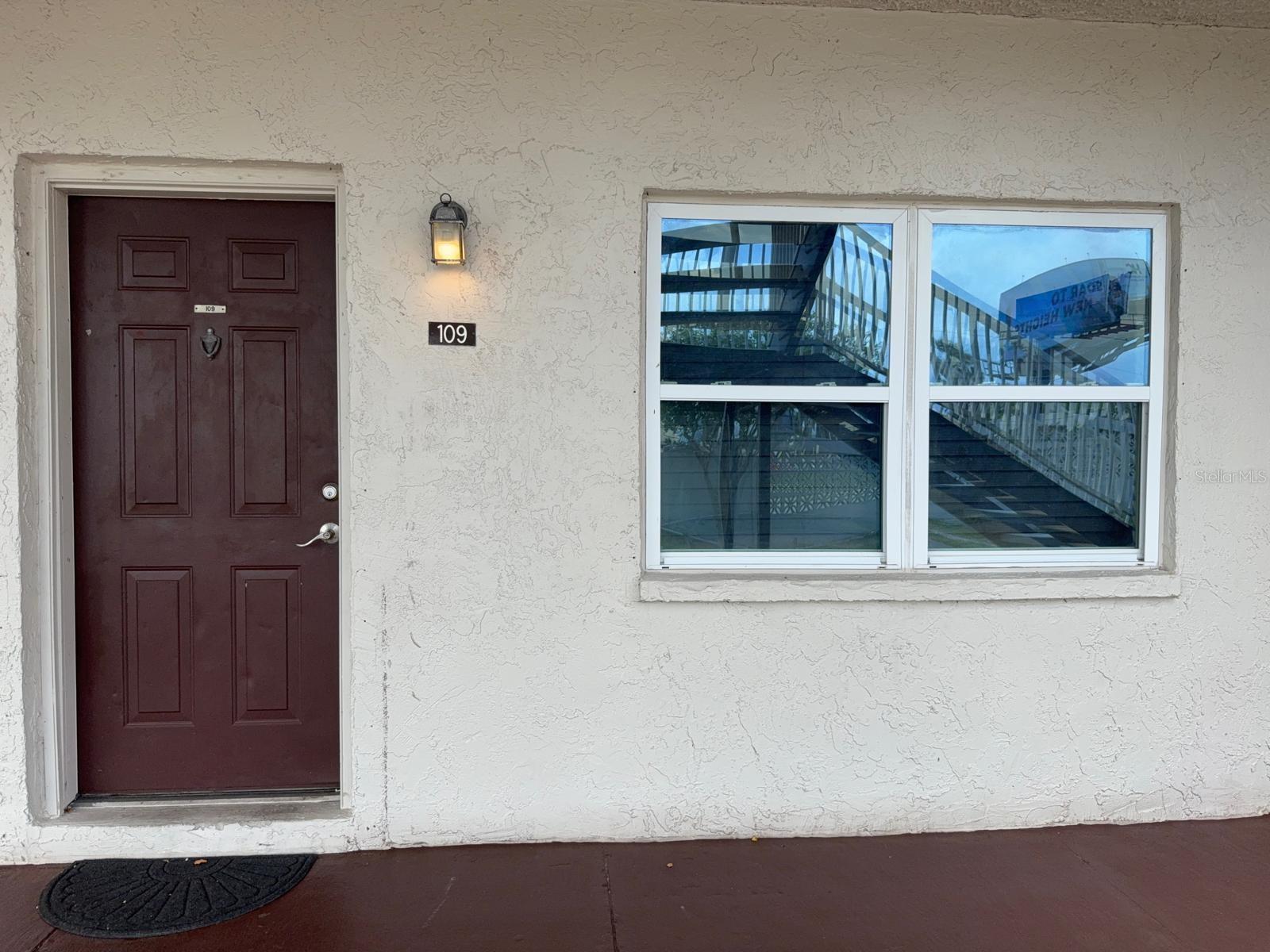 9109 W Hillsborough Ave #j109, Tampa