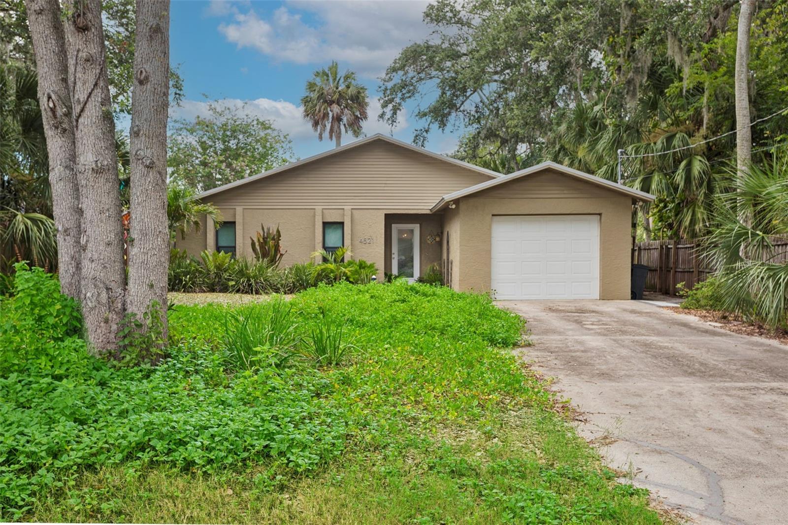 4521 Edith St, New Port Richey