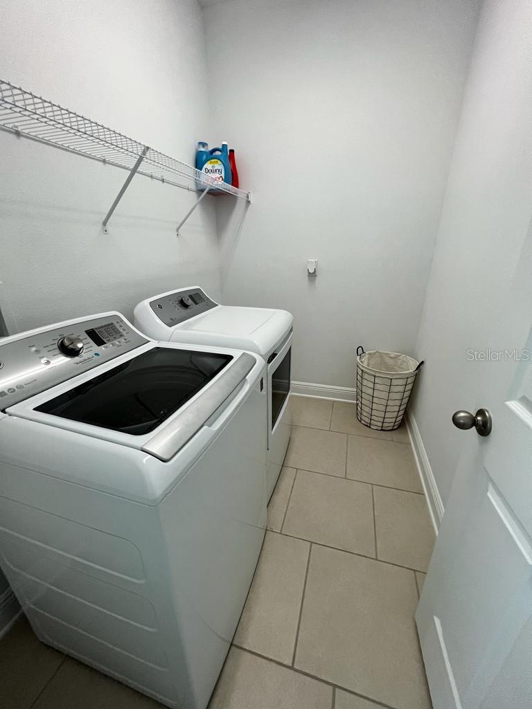 6103 VOYAGERS PL