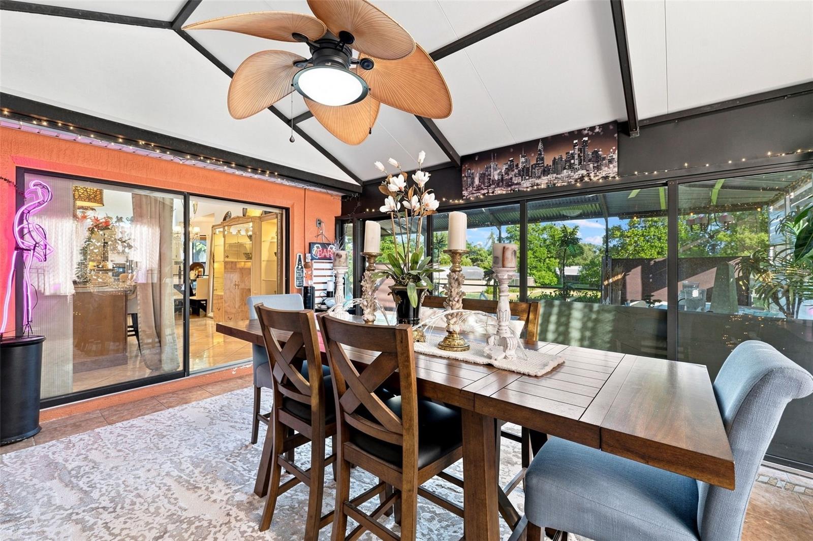 8136 GOLF CLUB CT
