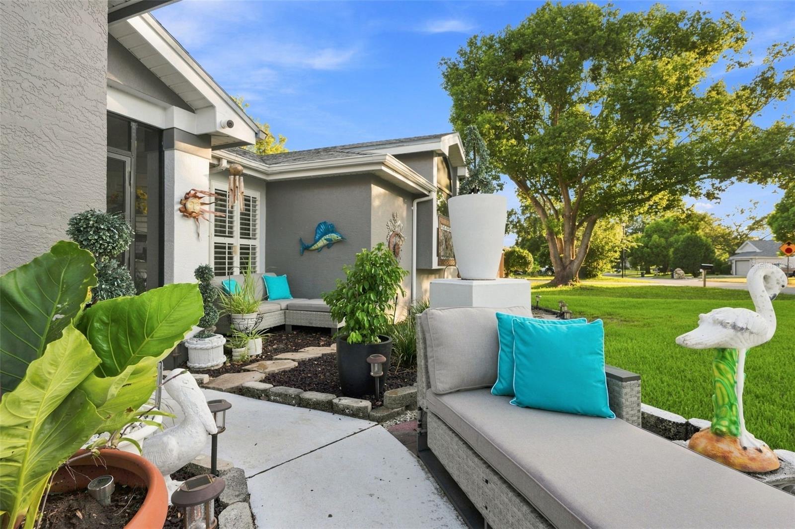 8136 GOLF CLUB CT