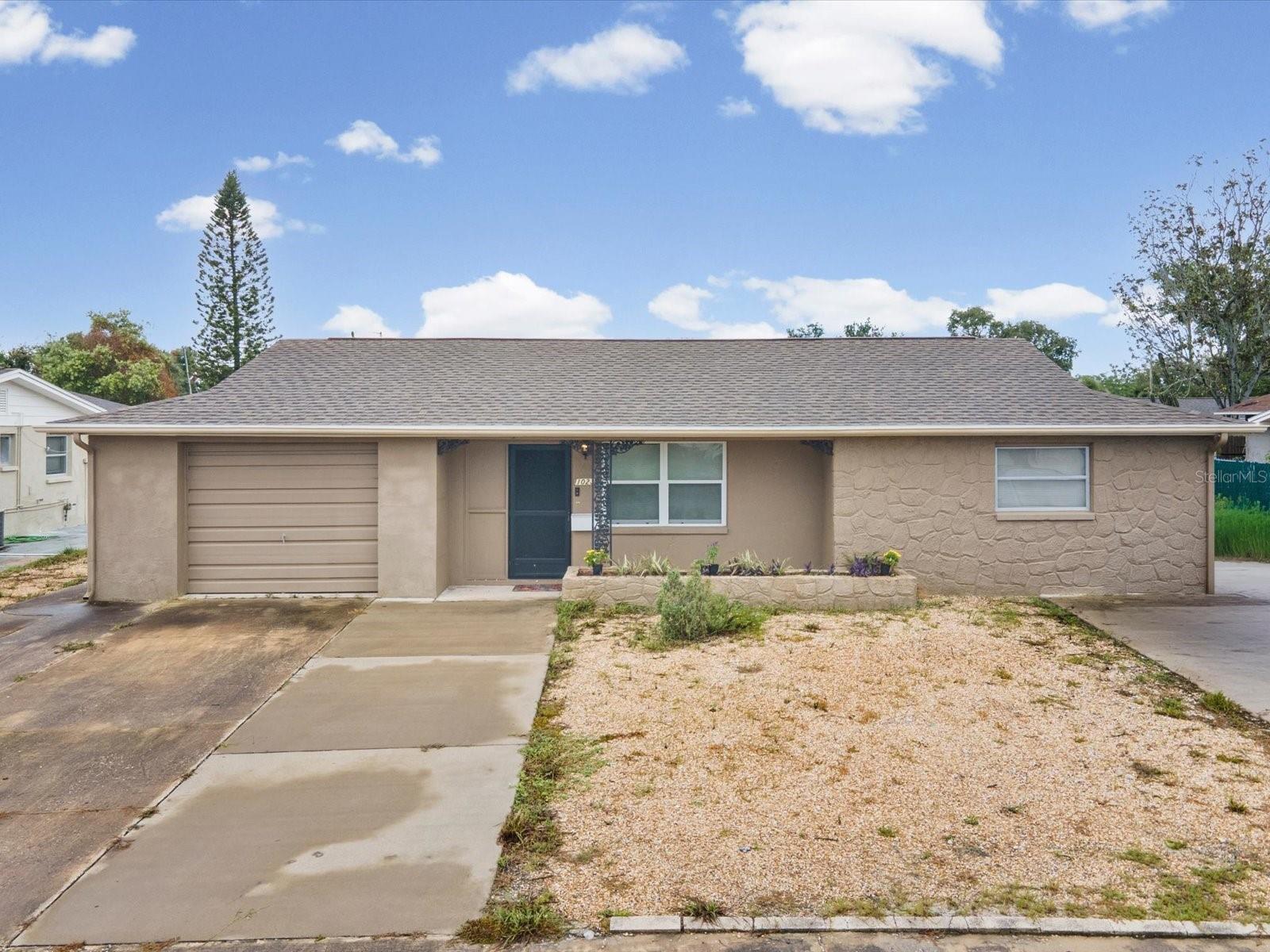 1023 Viking Dr, Holiday