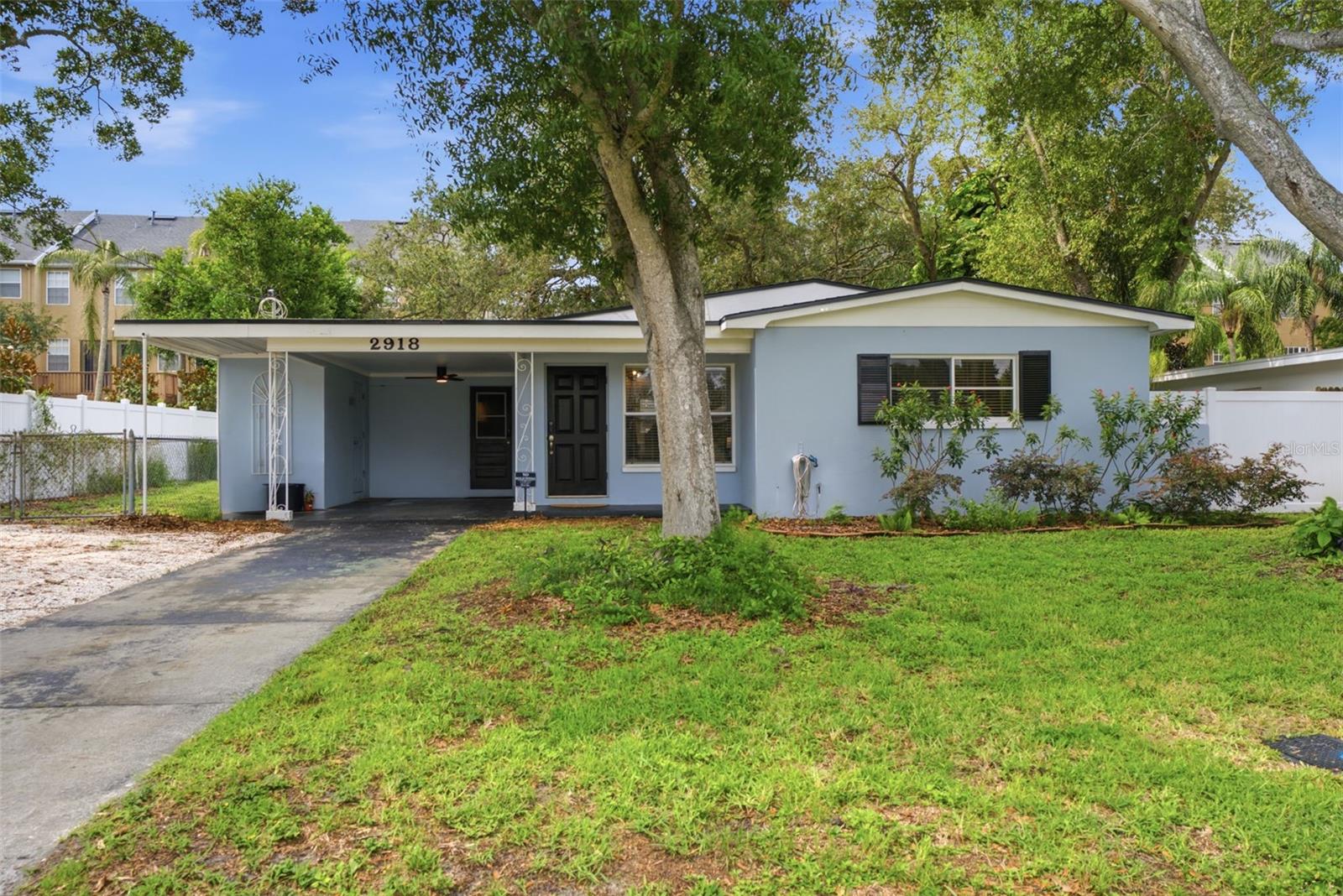 2918 W Ellis Dr, Tampa